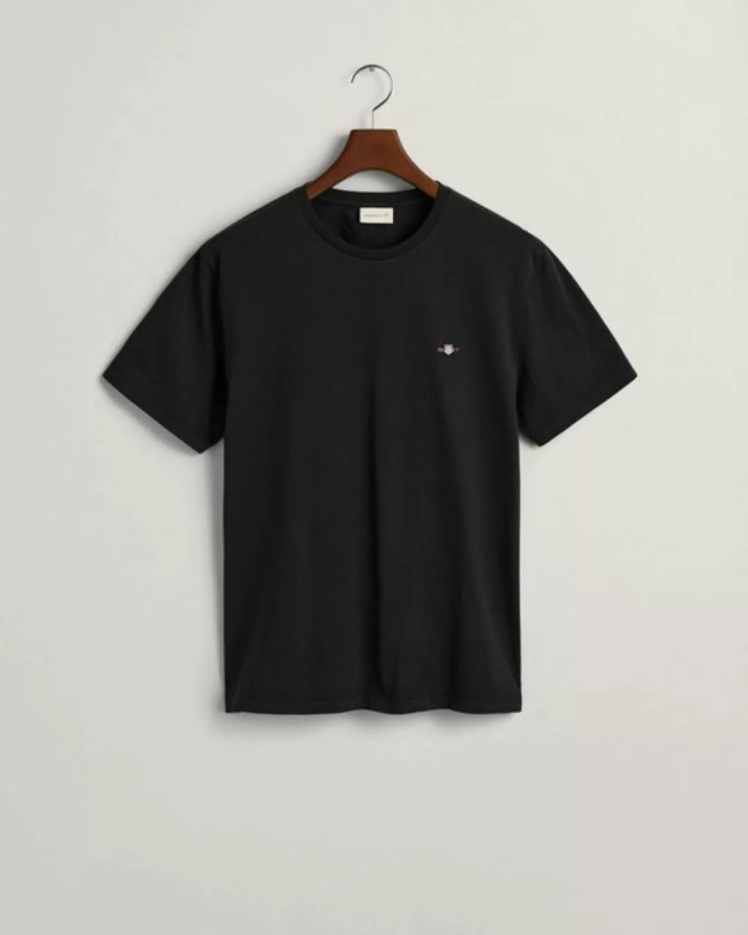 Gant T-Shirt SLIM SHIELD V-NECK T-SHIRT mit einer kleinen Logostickerei auf günstig online kaufen