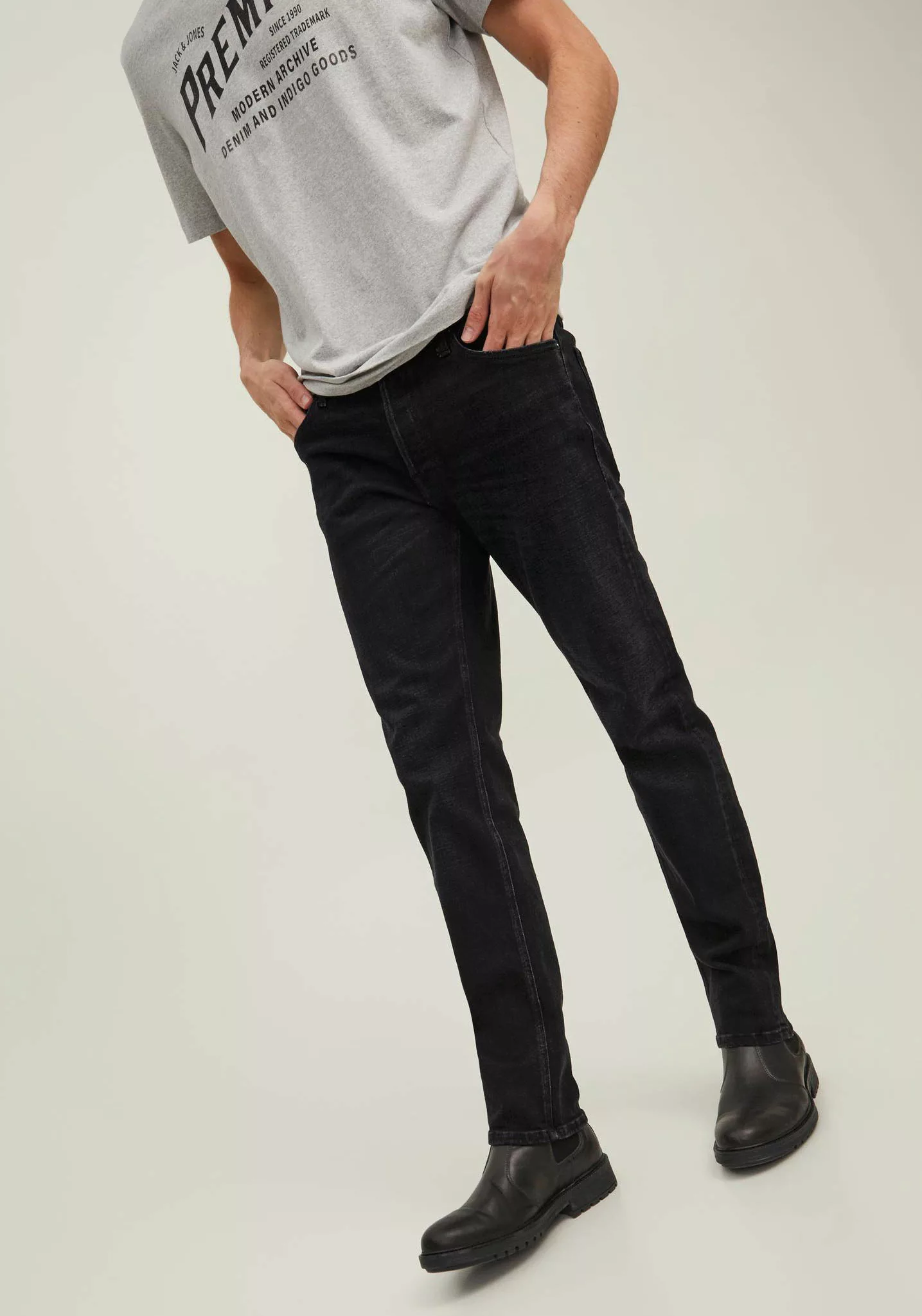 Jack & Jones Herren Jeans JJIMIKE JJORIGINAL JOS 111 - Relaxed Fit - Schwar günstig online kaufen