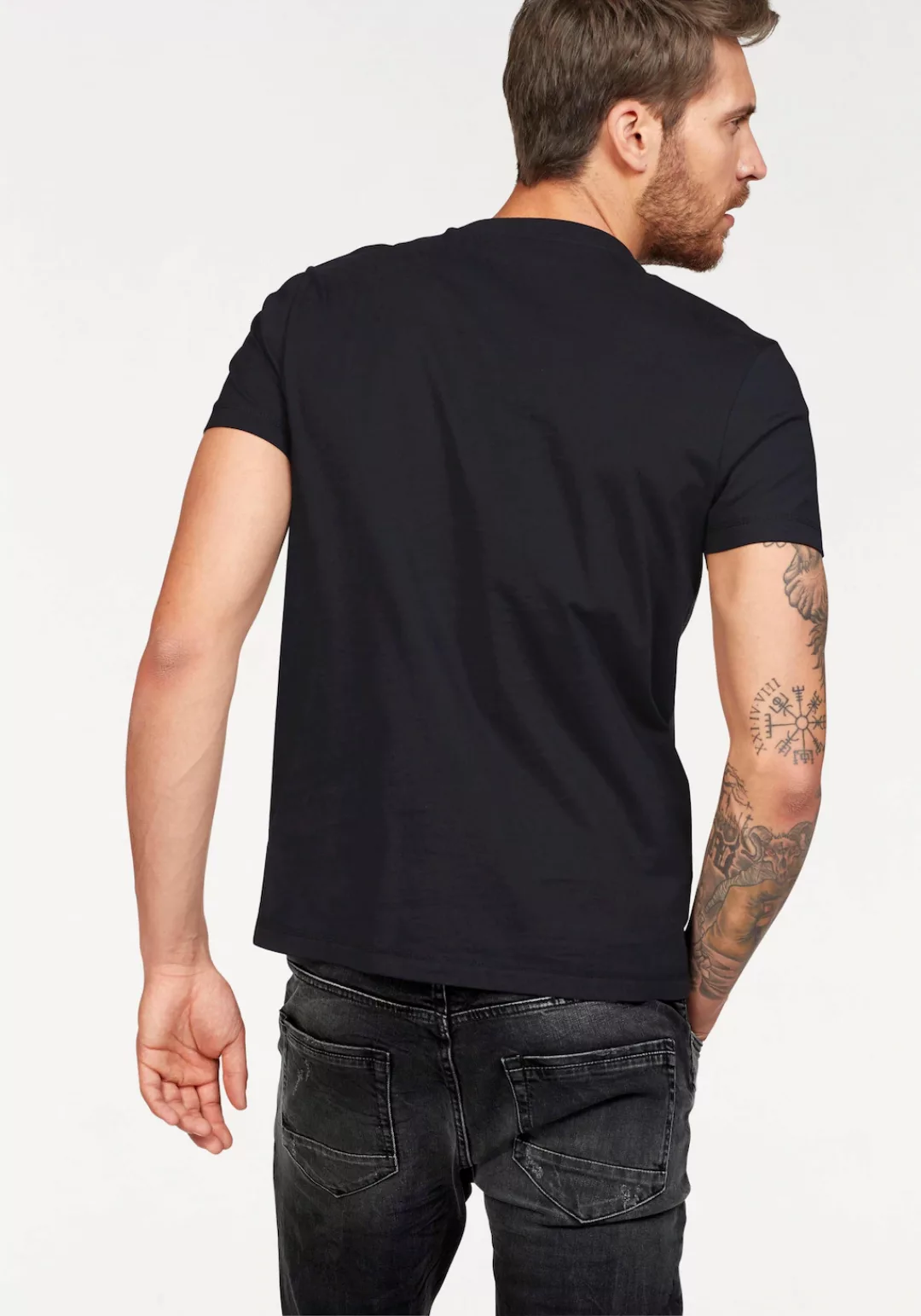 Bruno Banani T-Shirt kurzärmelig, schmal geschnitten, Casual-Stil, aus Baum günstig online kaufen