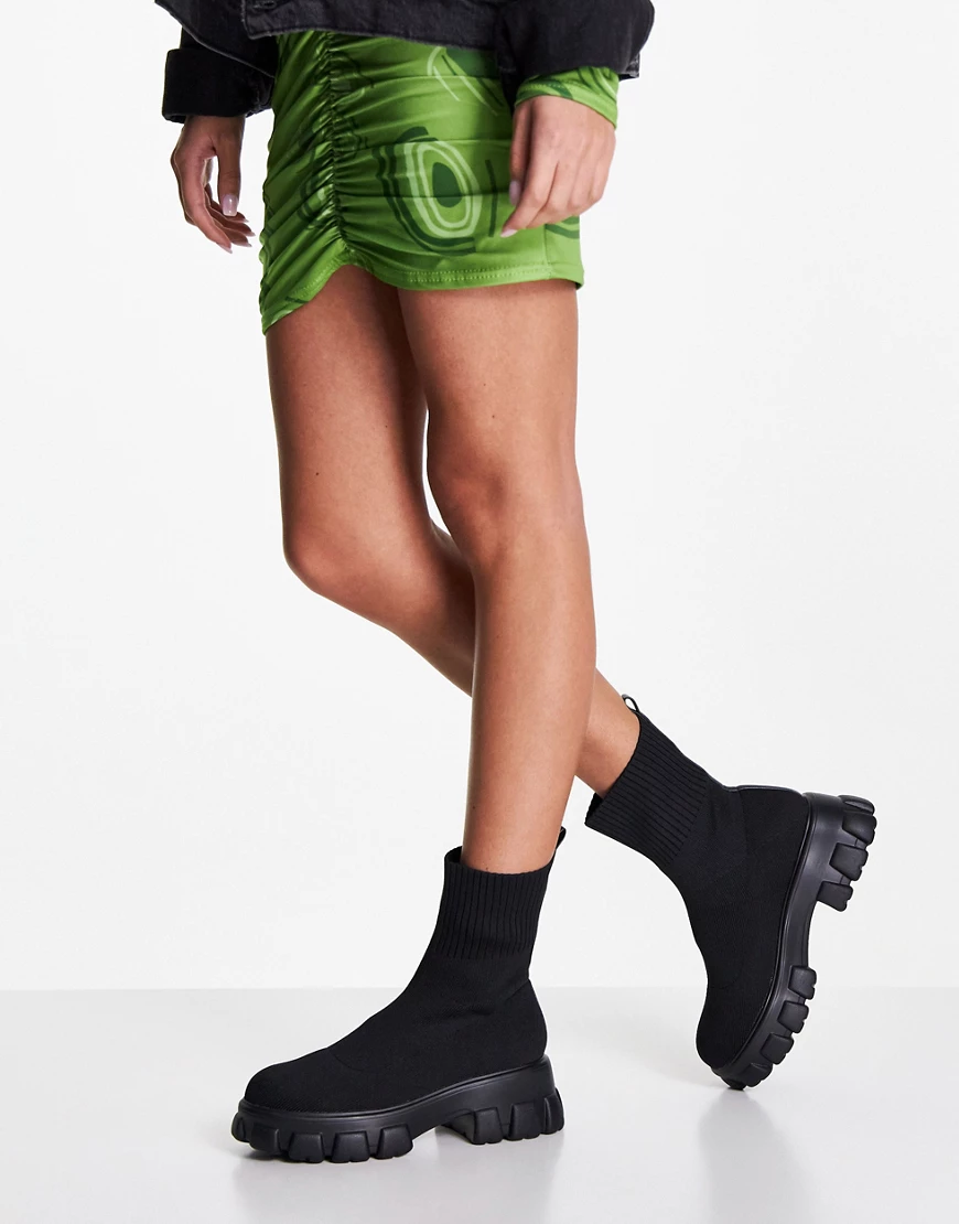 Public Desire – Trust – Sock-Boots in Schwarz mit dicker Sohle günstig online kaufen