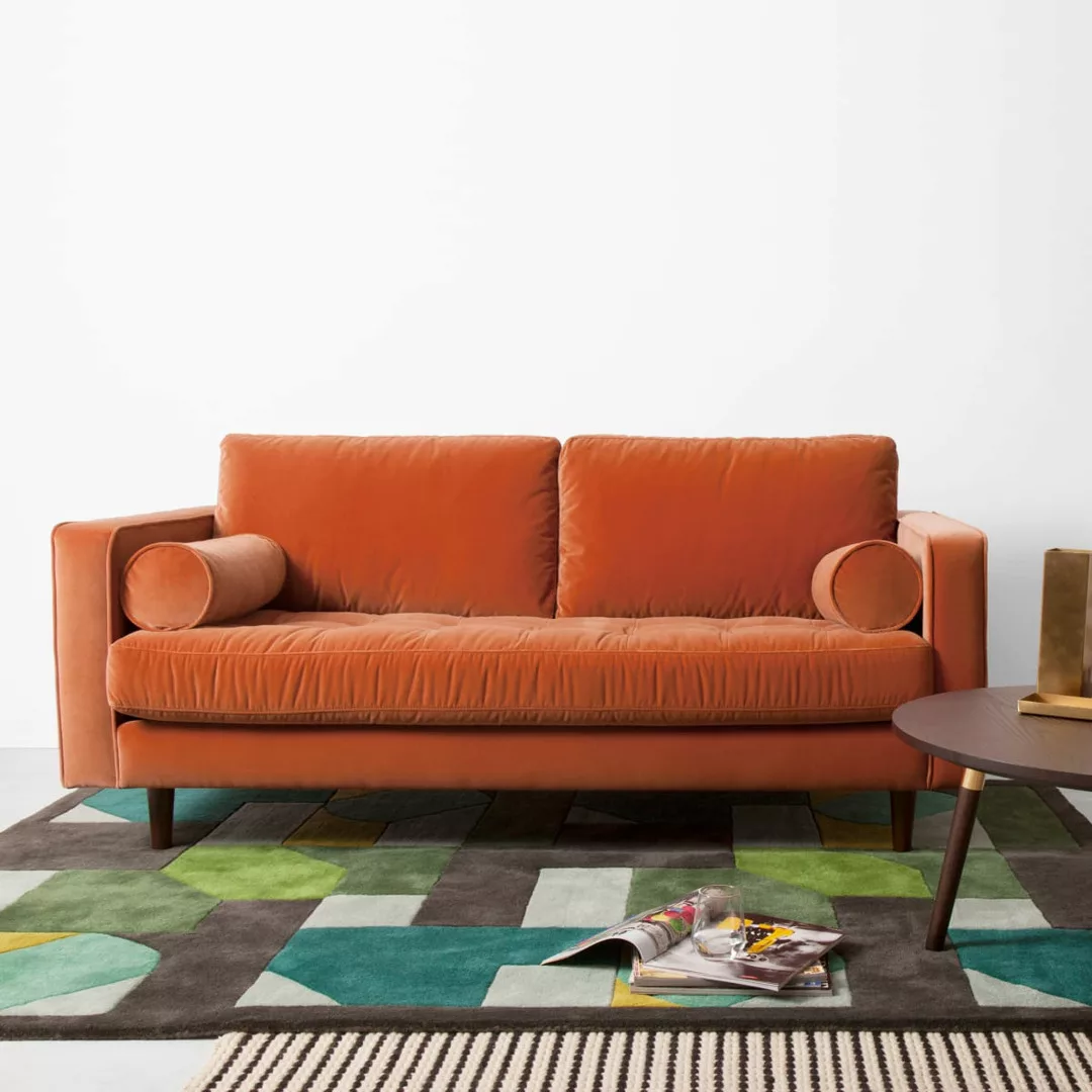 Scott grosses 2-Sitzer Sofa, Samt in Rostorange - MADE.com günstig online kaufen