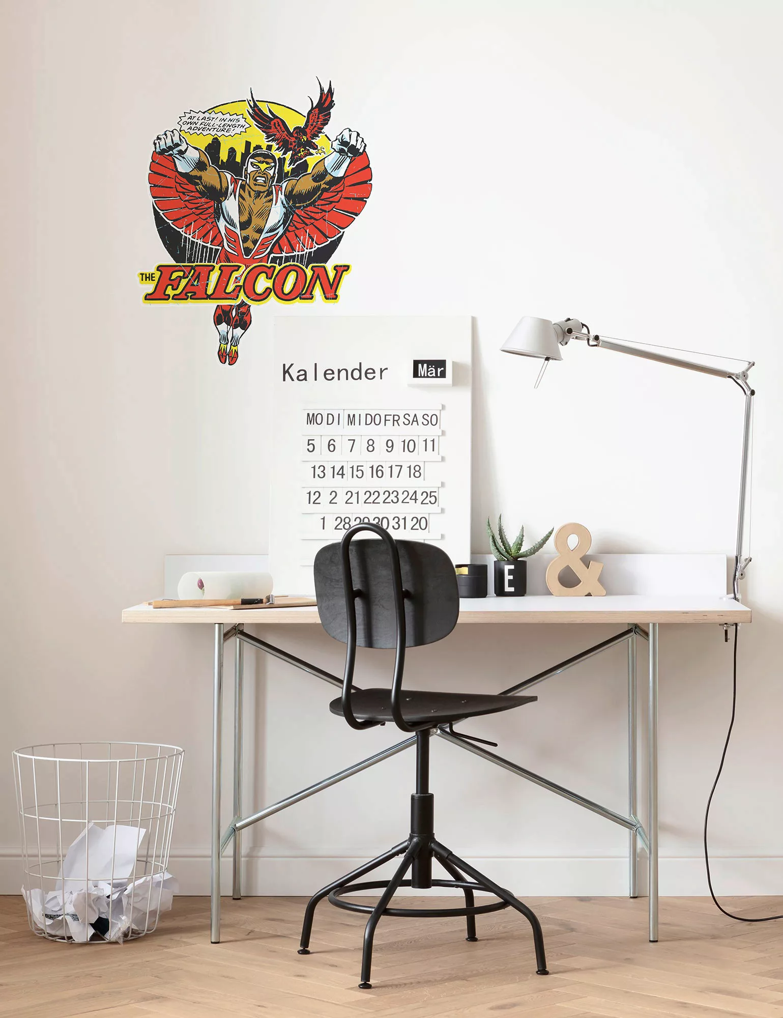 Komar Wandtattoo Falcon Comic Classic  Falcon Comic Classic B/L: ca. 50x70 günstig online kaufen