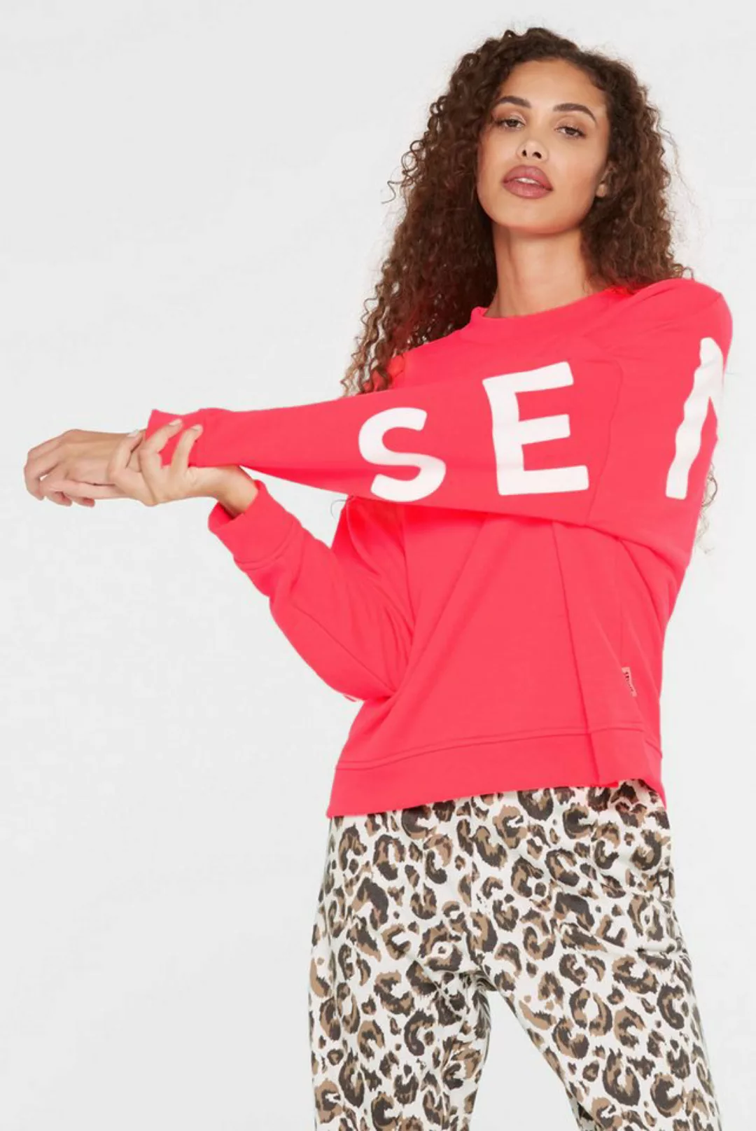 SENSES.THE LABEL Sweater mit überschnittenen Schultern günstig online kaufen