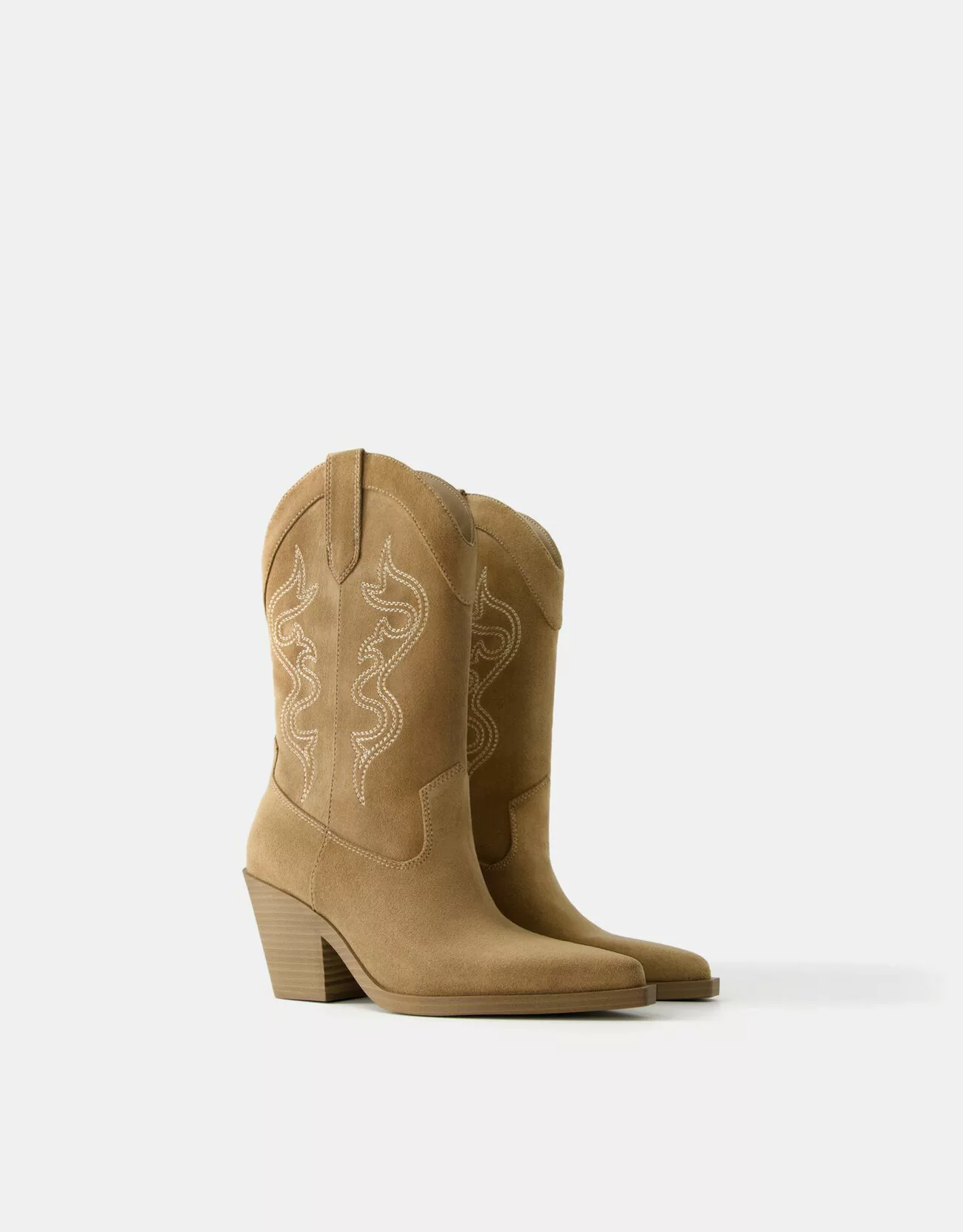 Bershka Absatzstiefel Im Cowboylook Damen 36 Sandfarbe günstig online kaufen