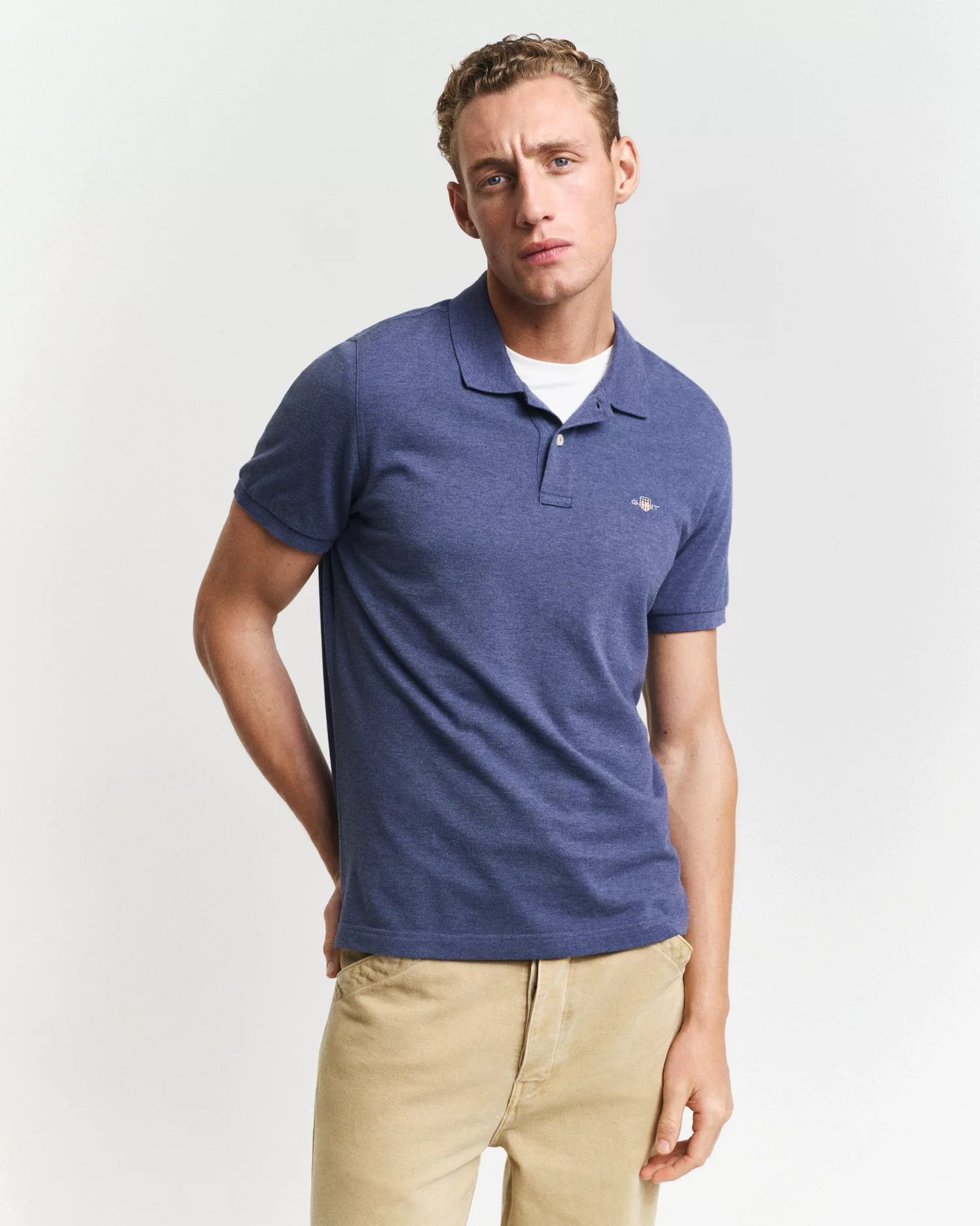 Gant Poloshirt "REG SHIELD SS PIQUE POLO", mit Logo und Flachstrickkragen 1 günstig online kaufen