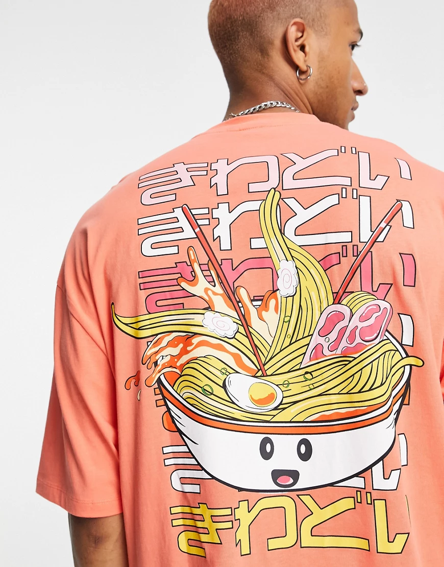 ASOS DESIGN – Oversize-T-Shirt in Koralle mit Ramen-Cartoonprint auf dem Rü günstig online kaufen