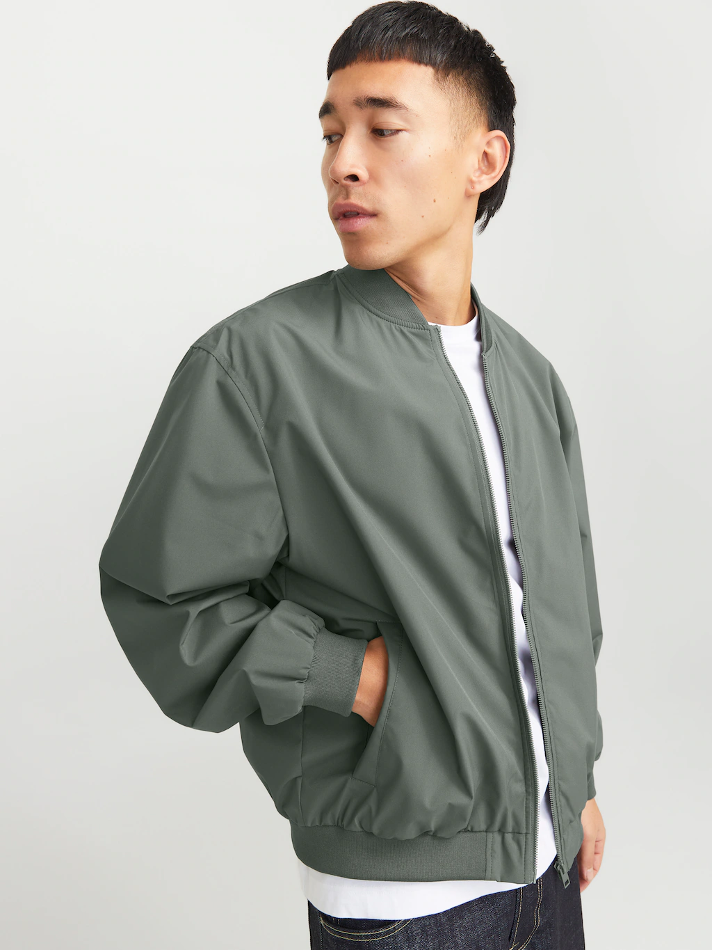 Jack & Jones Bomberjacke "JJECHARGE BOMBER JACKET NOOS", ohne Kapuze, mit R günstig online kaufen