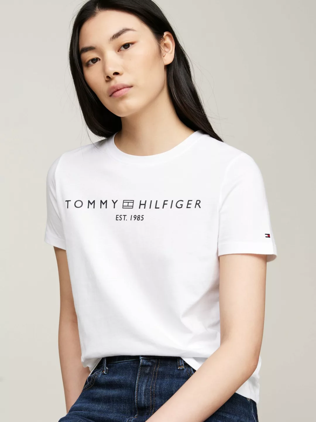 Tommy Hilfiger T-Shirt REG CORP LOGO C-NK SS mit Logoschriftzug günstig online kaufen