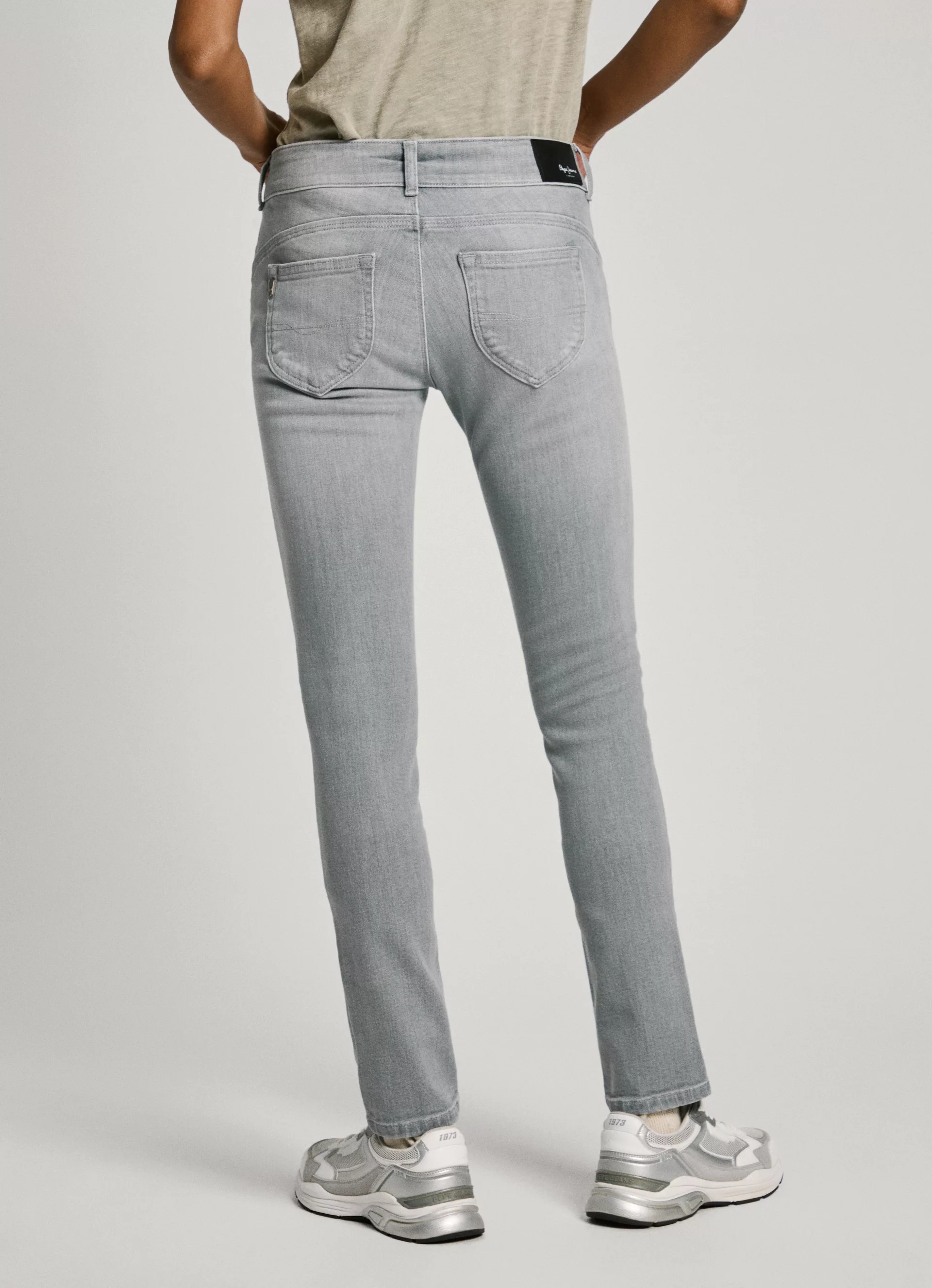 Pepe Jeans Slim-fit-Jeans SLIM JEANS LW, mit niedriger Leibhöhe günstig online kaufen