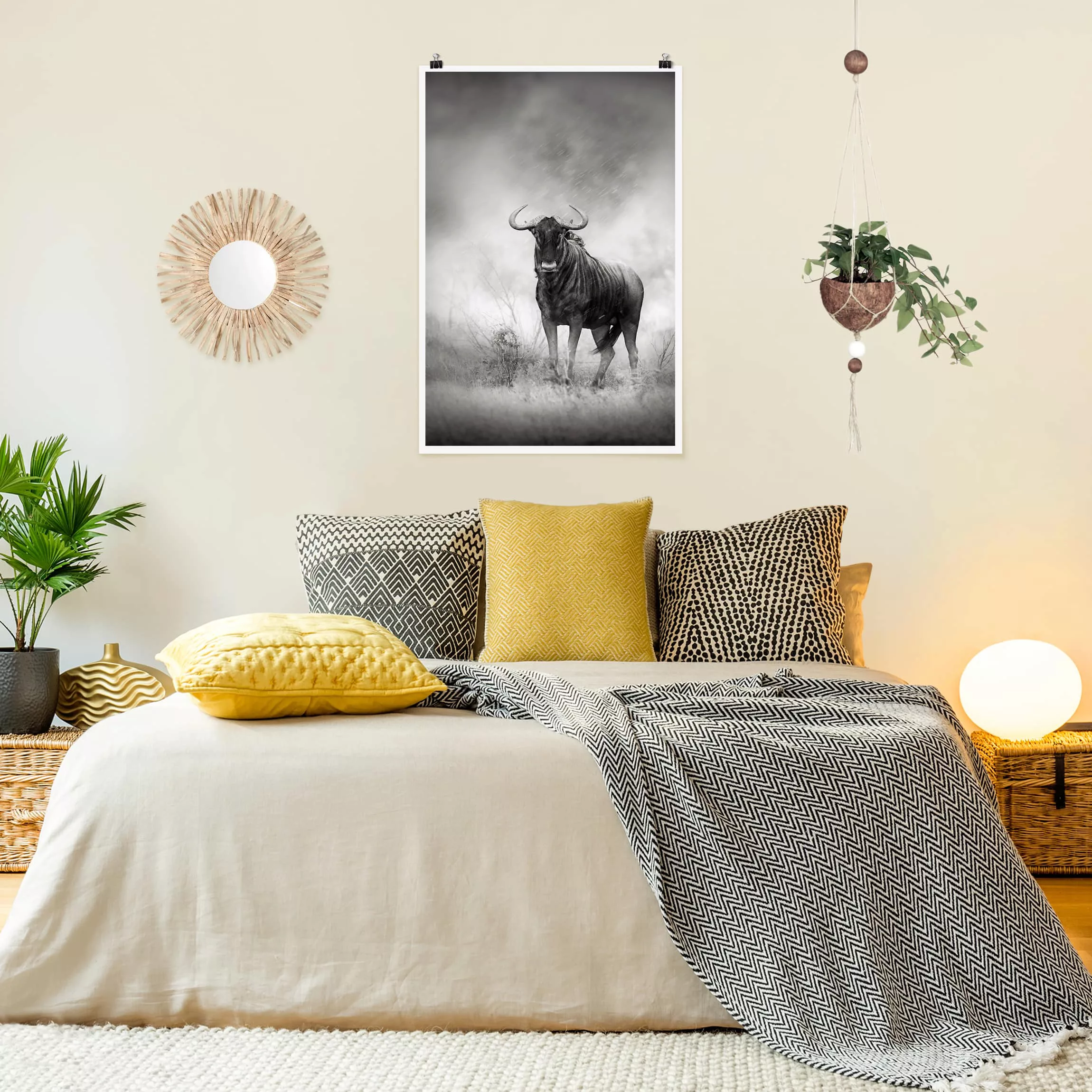 Poster Tiere - Hochformat Staring Wildebeest günstig online kaufen