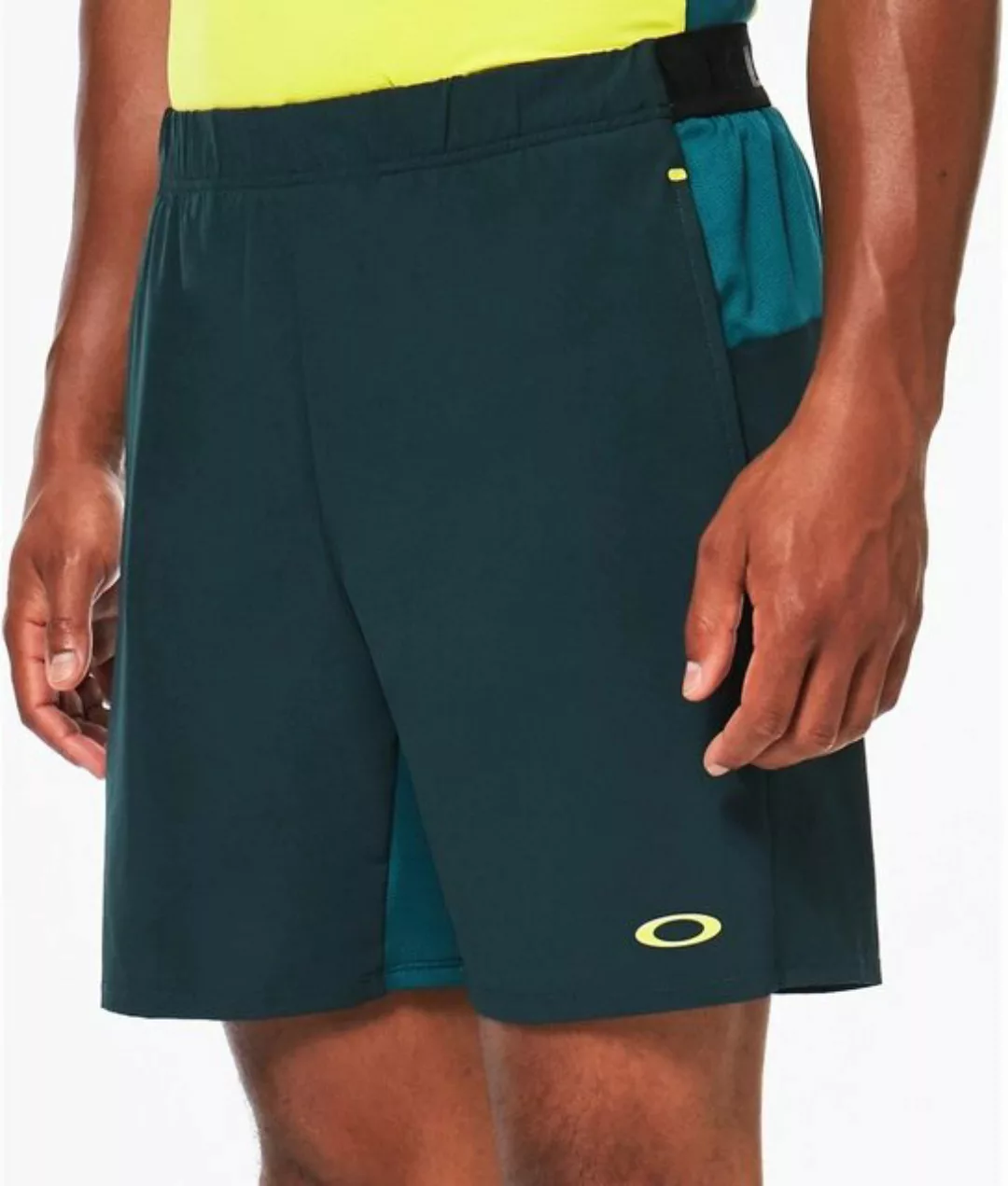 Oakley Shorts günstig online kaufen