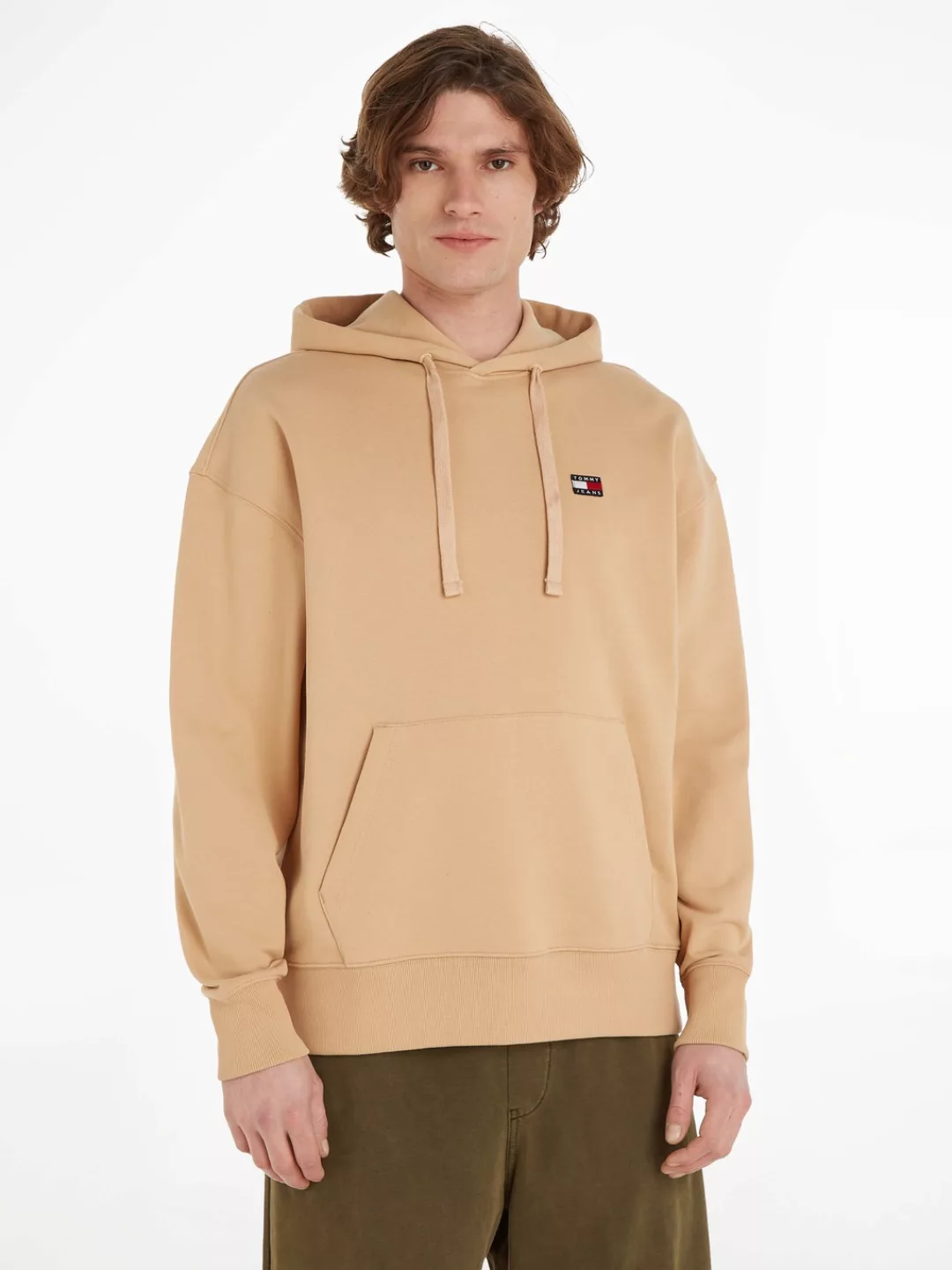 Tommy Jeans Kapuzensweatshirt TJM RLX XS BADGE HOODIE mit Tommy Jeans Stick günstig online kaufen