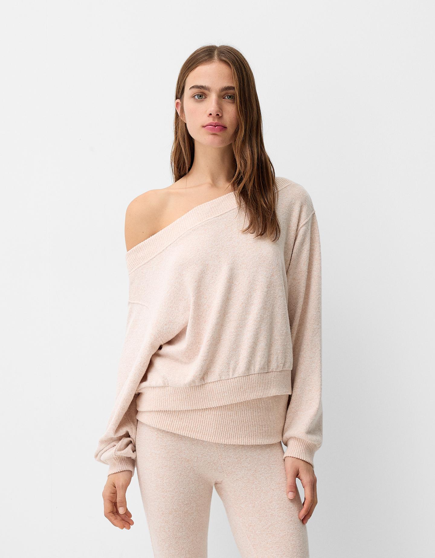 Bershka Soft-Touch-Pullover Mit Asymmetrischem Ausschnitt Damen 10-12 Rosa günstig online kaufen