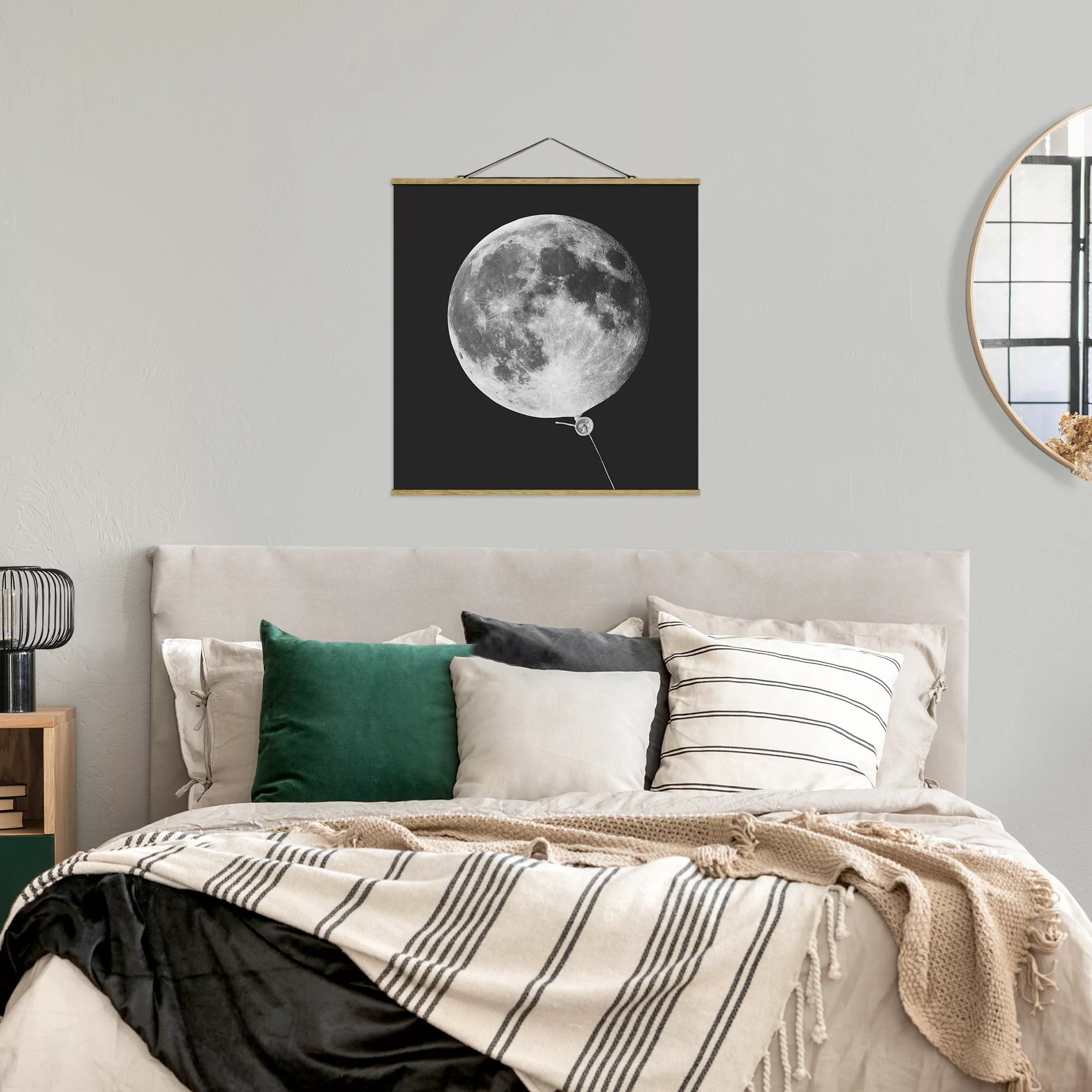 Stoffbild Kinderzimmer mit Posterleisten - Quadrat Luftballon mit Mond günstig online kaufen