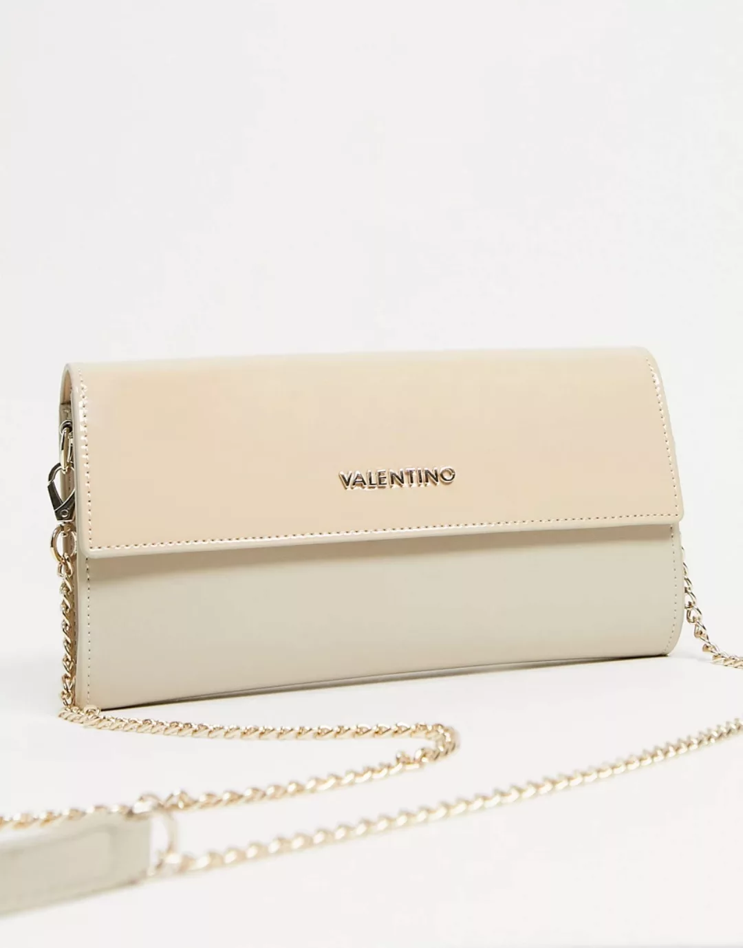 Valentino Bags – Castilla – Umhängetasche in Cremeweiß mit Umschlagklappe günstig online kaufen