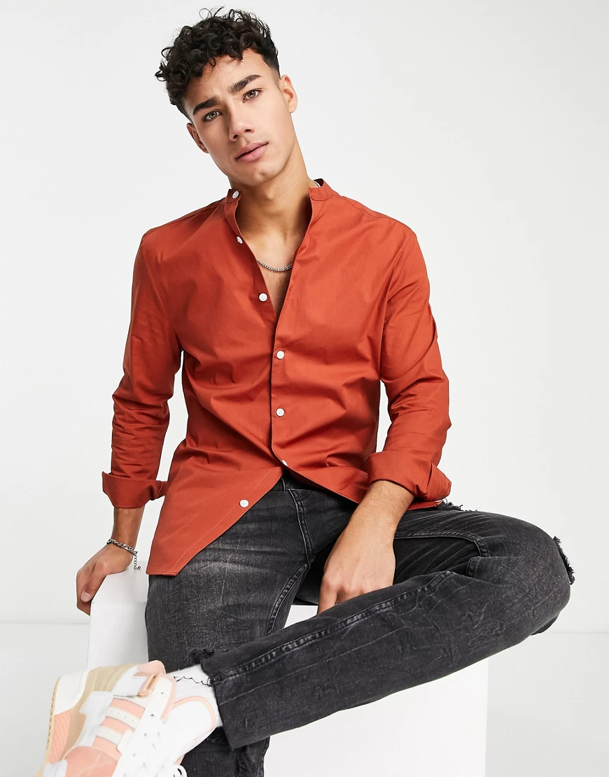 ASOS DESIGN – Hemd mit engem Schnitt und Grandad-Kragen in Rost-Orange günstig online kaufen