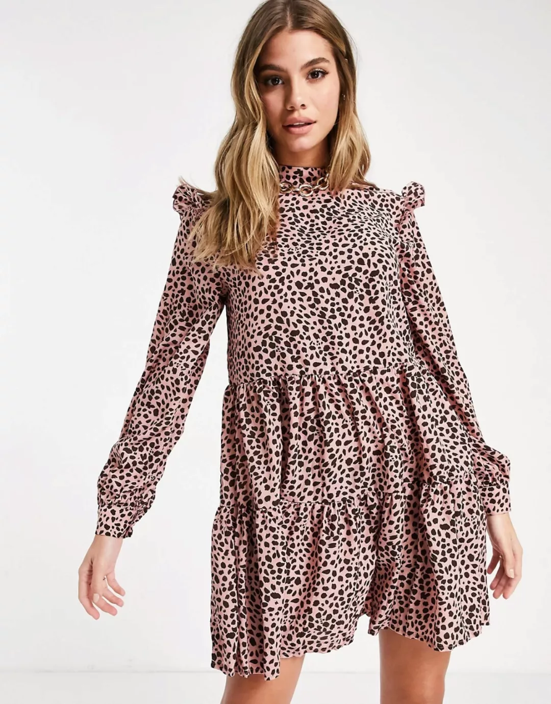 Missguided – Langärmliges Hängerkleid in Rosa mit Rüschenärmeln günstig online kaufen