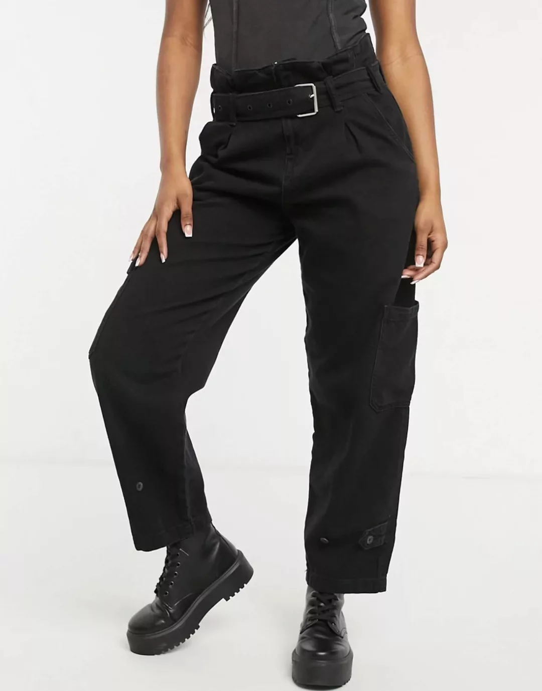 AllSaints – Mona – Schwarze Utility-Jeans mit Paperbag-Taille günstig online kaufen