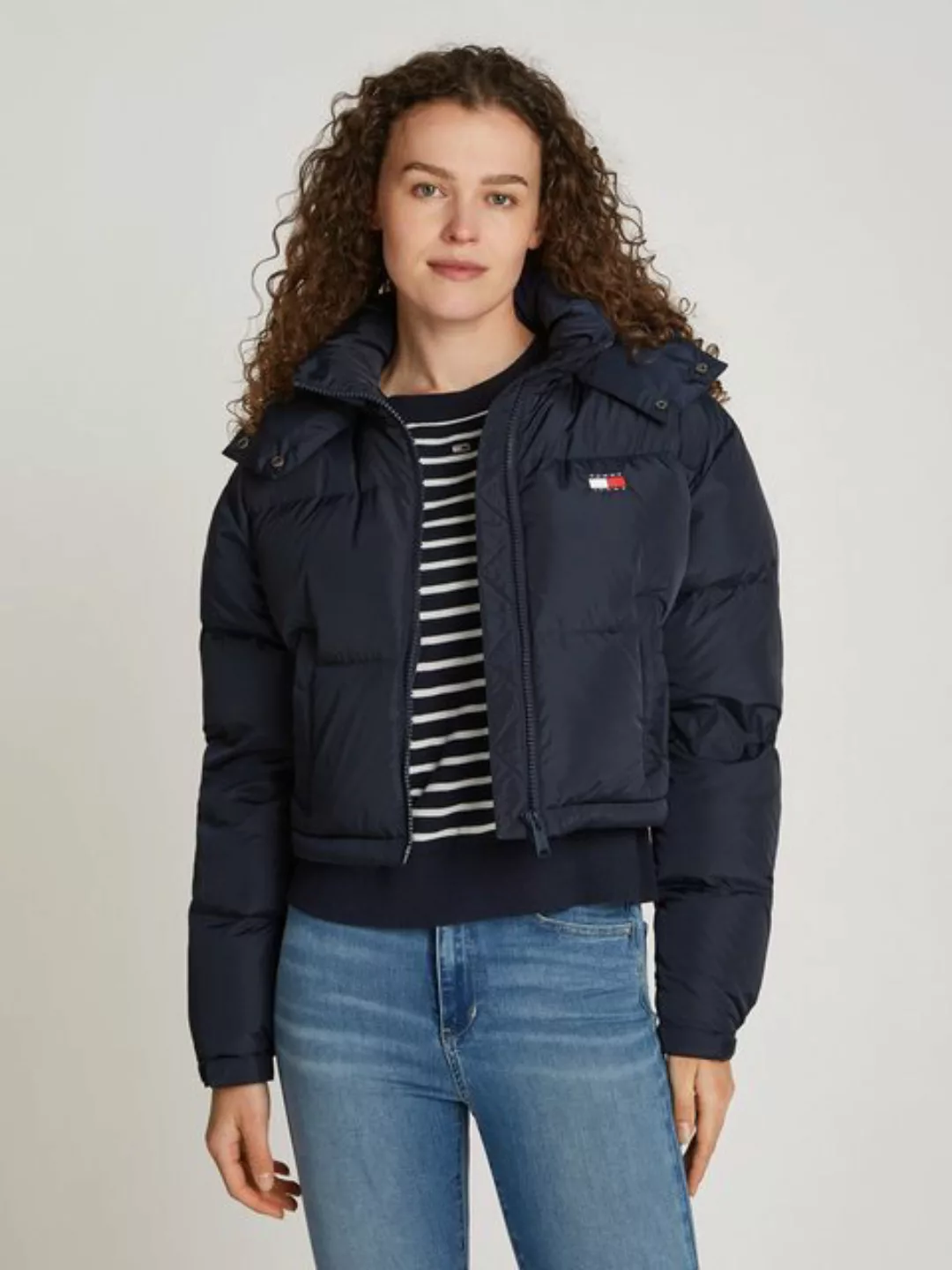 Tommy Jeans Steppjacke TJW CRP ALASKA PUFFER mit Logostickereien günstig online kaufen