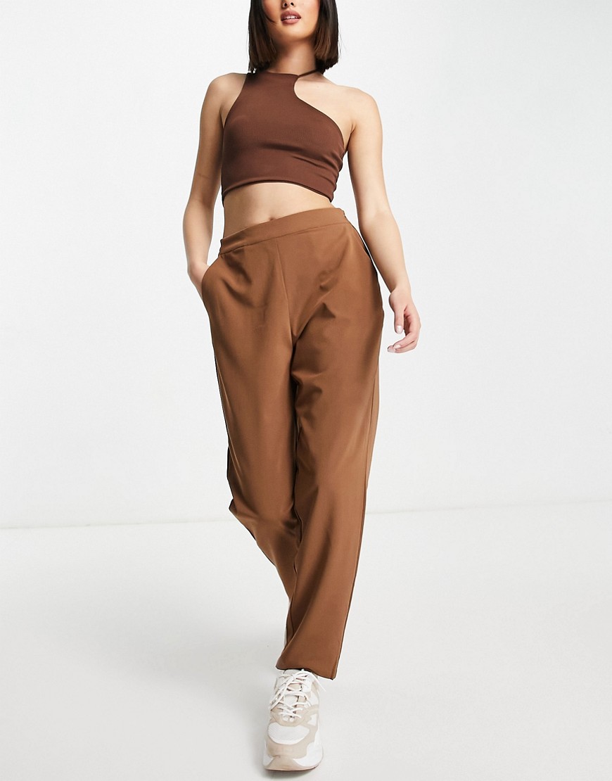 Object – Cecilie – Eng zulaufende Hose mit hoher Taille in Braun günstig online kaufen