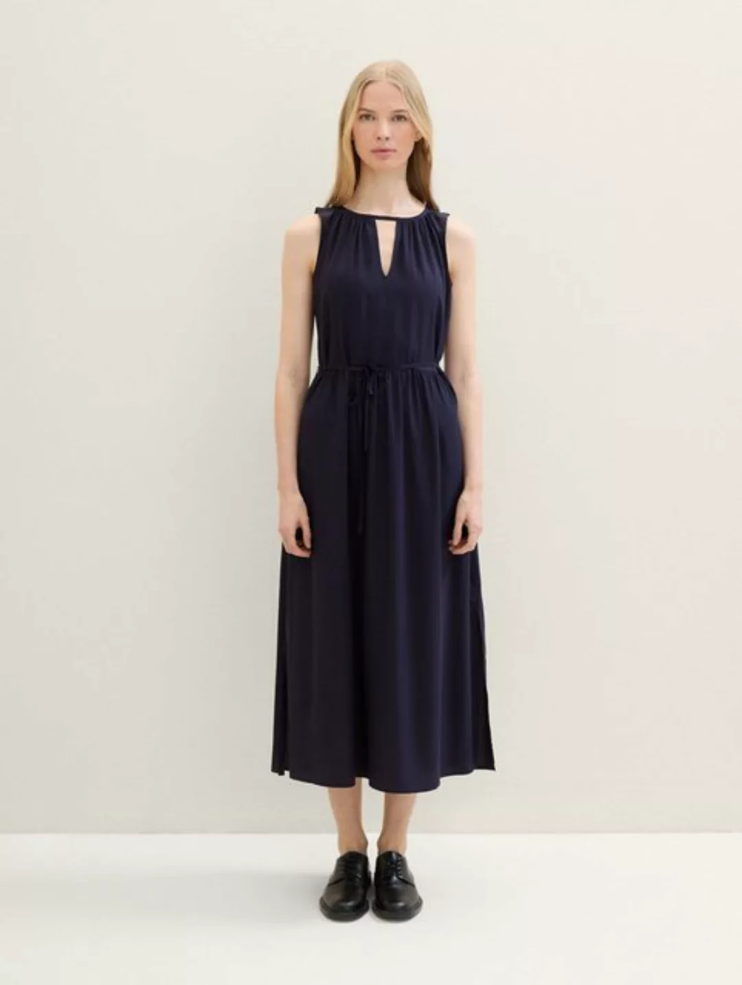 TOM TAILOR Sommerkleid Maxikleid mit V-Ausschnitt günstig online kaufen
