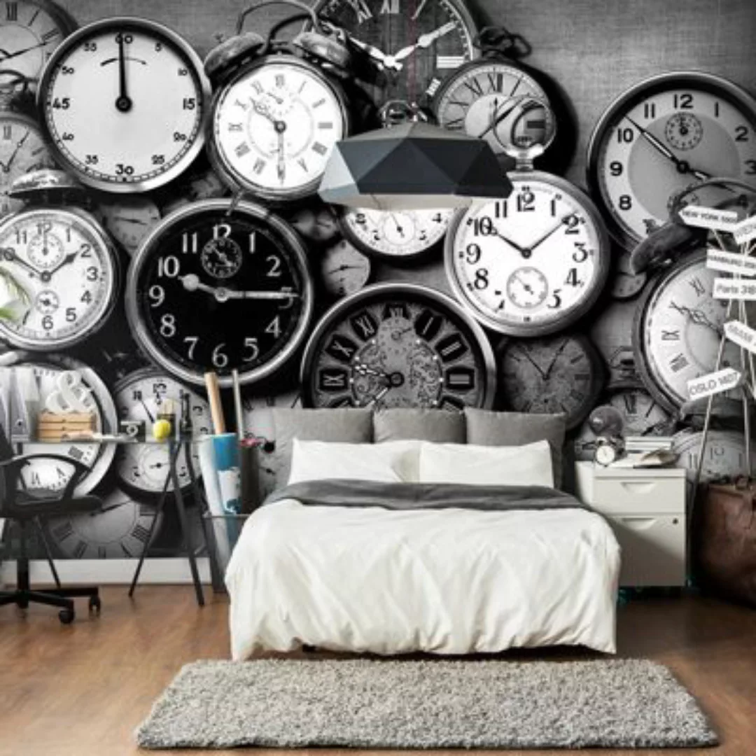 artgeist Fototapete Retro Clocks schwarz/weiß Gr. 300 x 210 günstig online kaufen