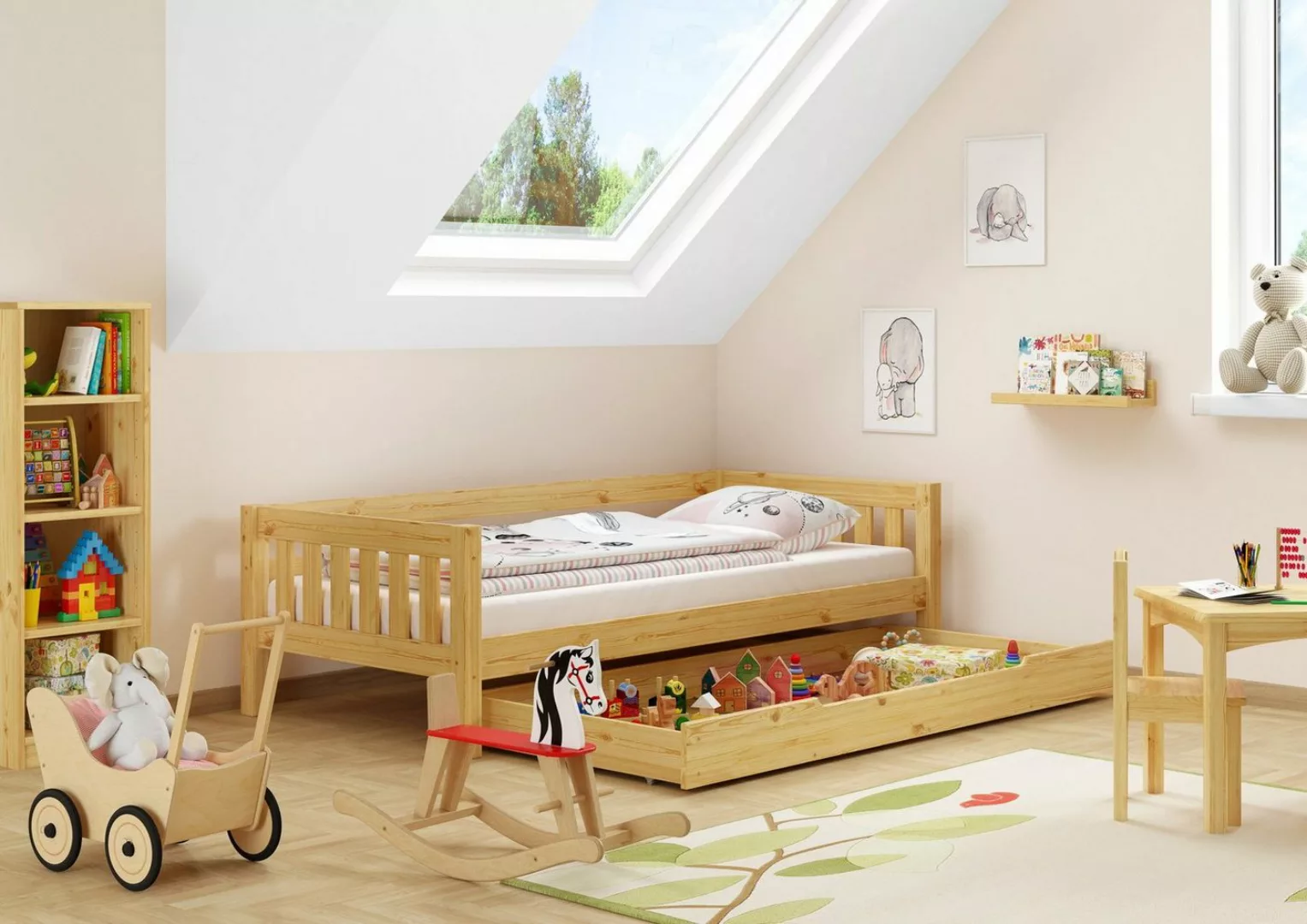 ERST-HOLZ Bett Gemütliches Kinderbett mit dreiseitiger Sicherung 90x200 cm günstig online kaufen