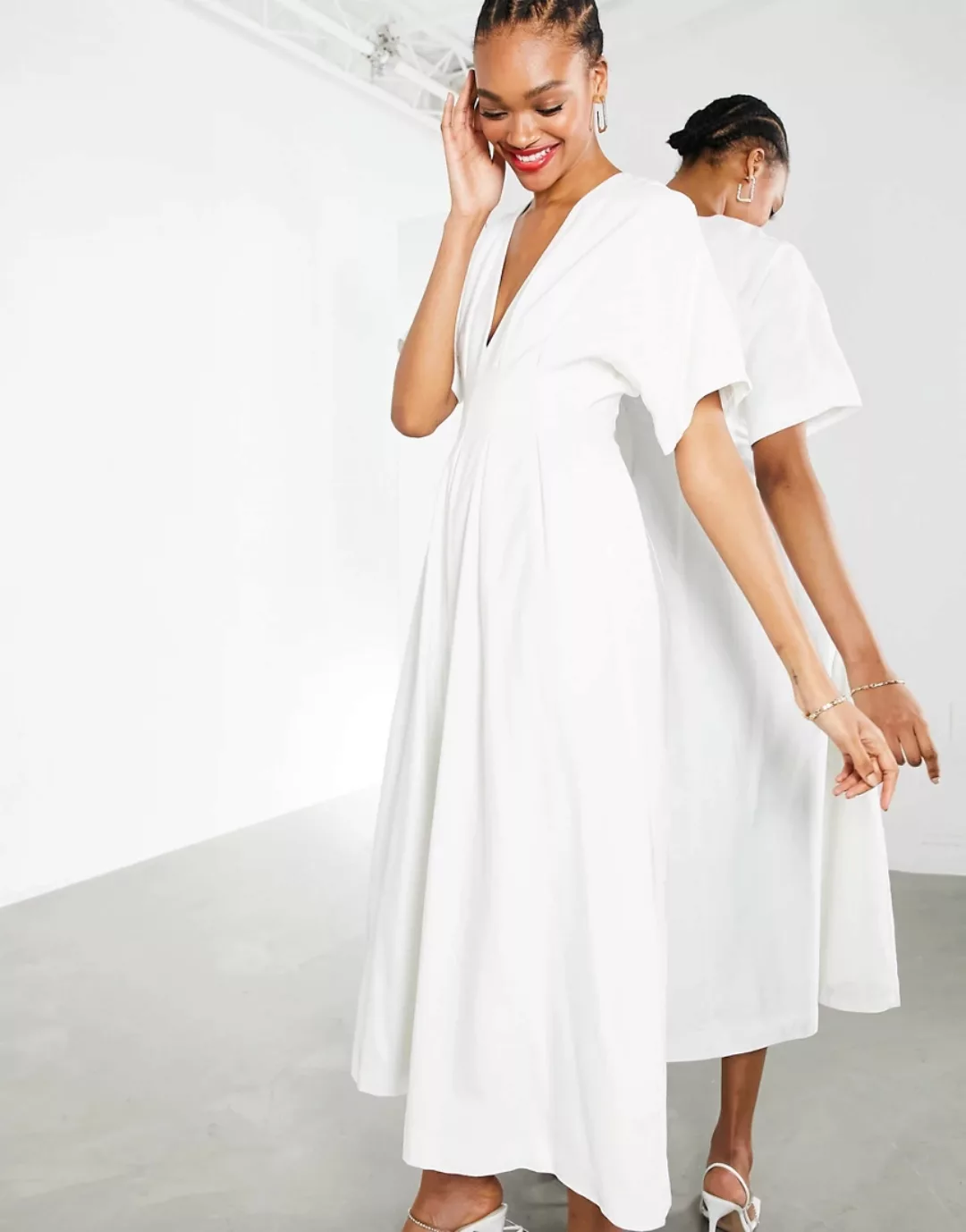 ASOS DESIGN – Midikleid in Weiß mit plissierter Taille günstig online kaufen