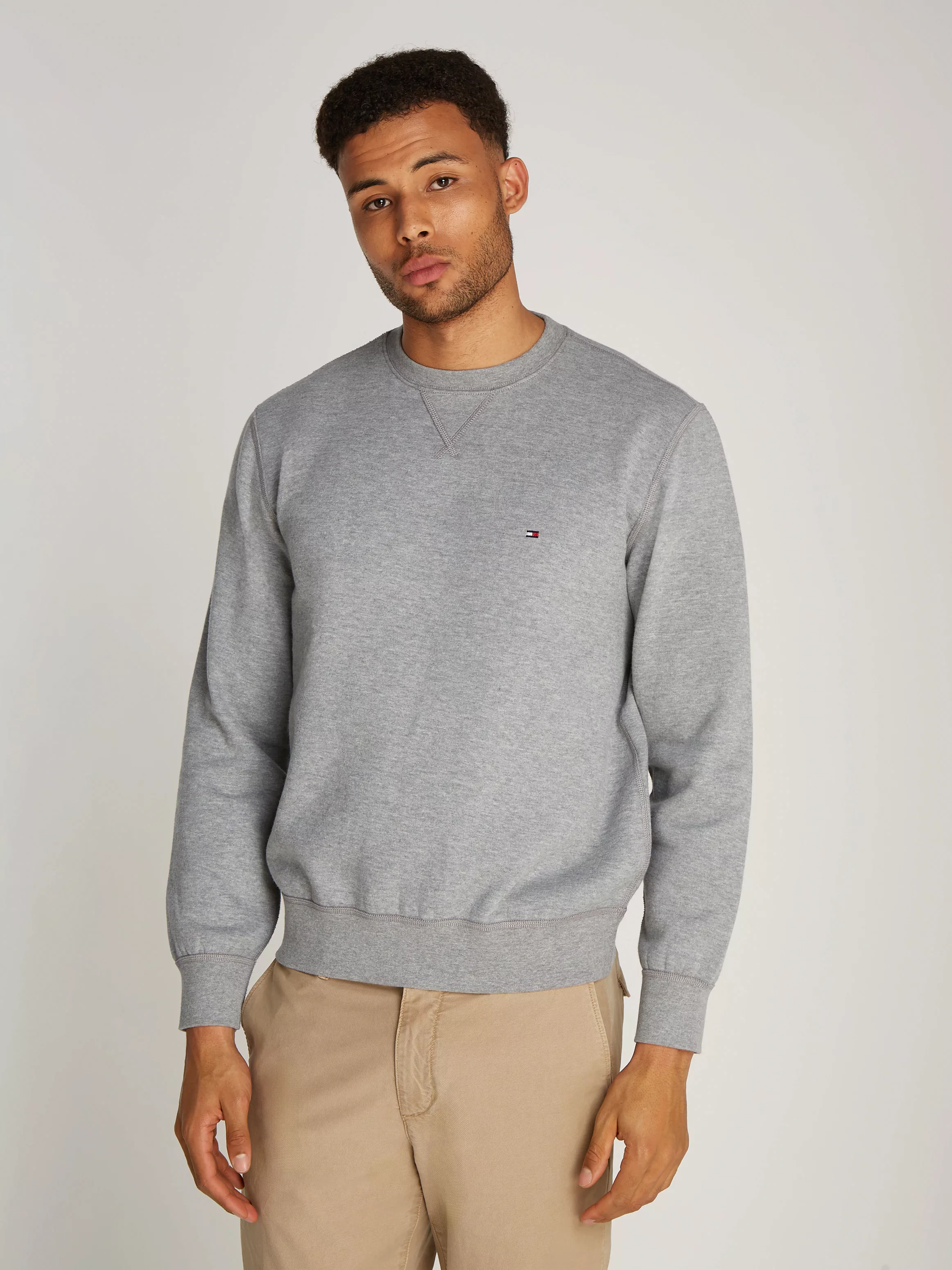 Tommy Hilfiger Sweatshirt "ESSENTIAL FLEECE CREWNECK", mit Tommy Hilfiger L günstig online kaufen