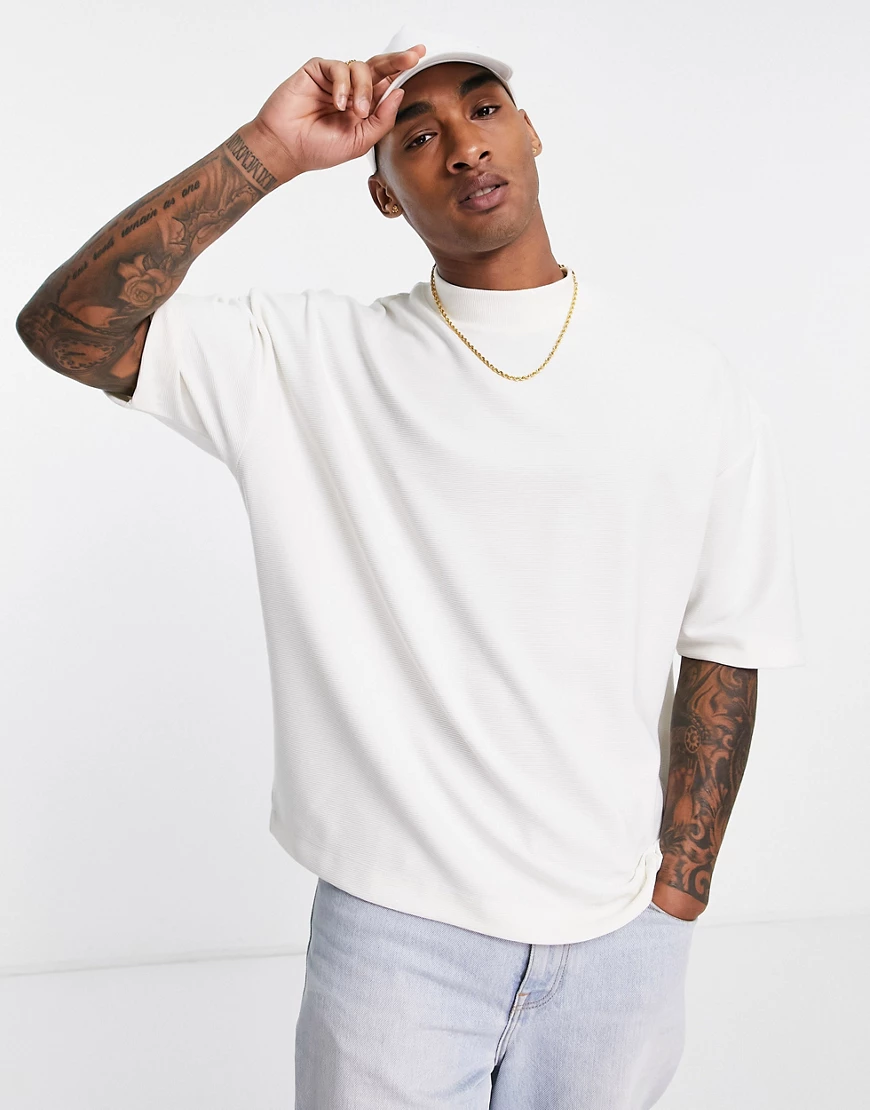 ASOS DESIGN – Oversize-T-Shirt in Creme mit halblangen Ärmeln und schwerer günstig online kaufen