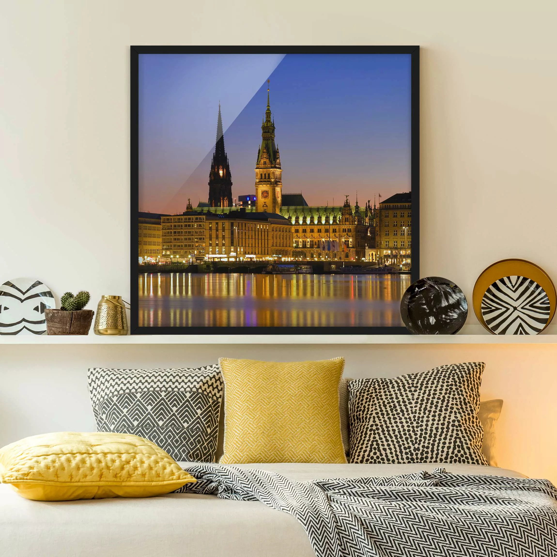 Bild mit Rahmen Architektur & Skyline - Quadrat Hamburger Panorama günstig online kaufen