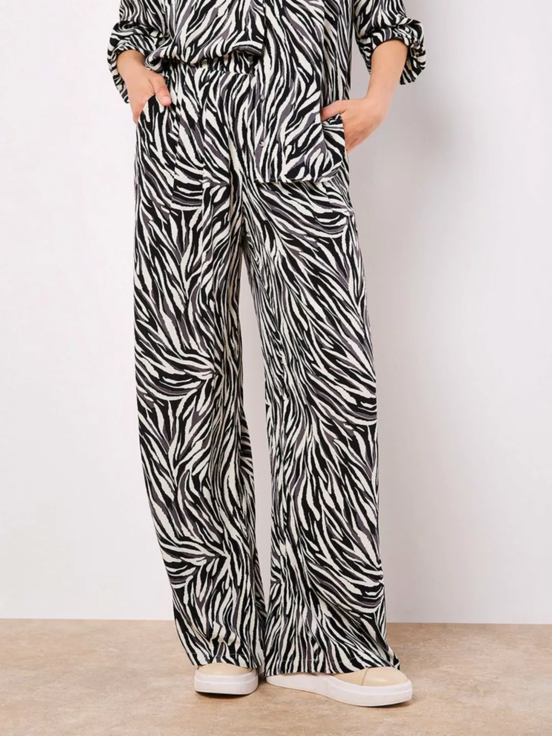 Apricot Stoffhose Weite Hose, mit Zebradruck günstig online kaufen