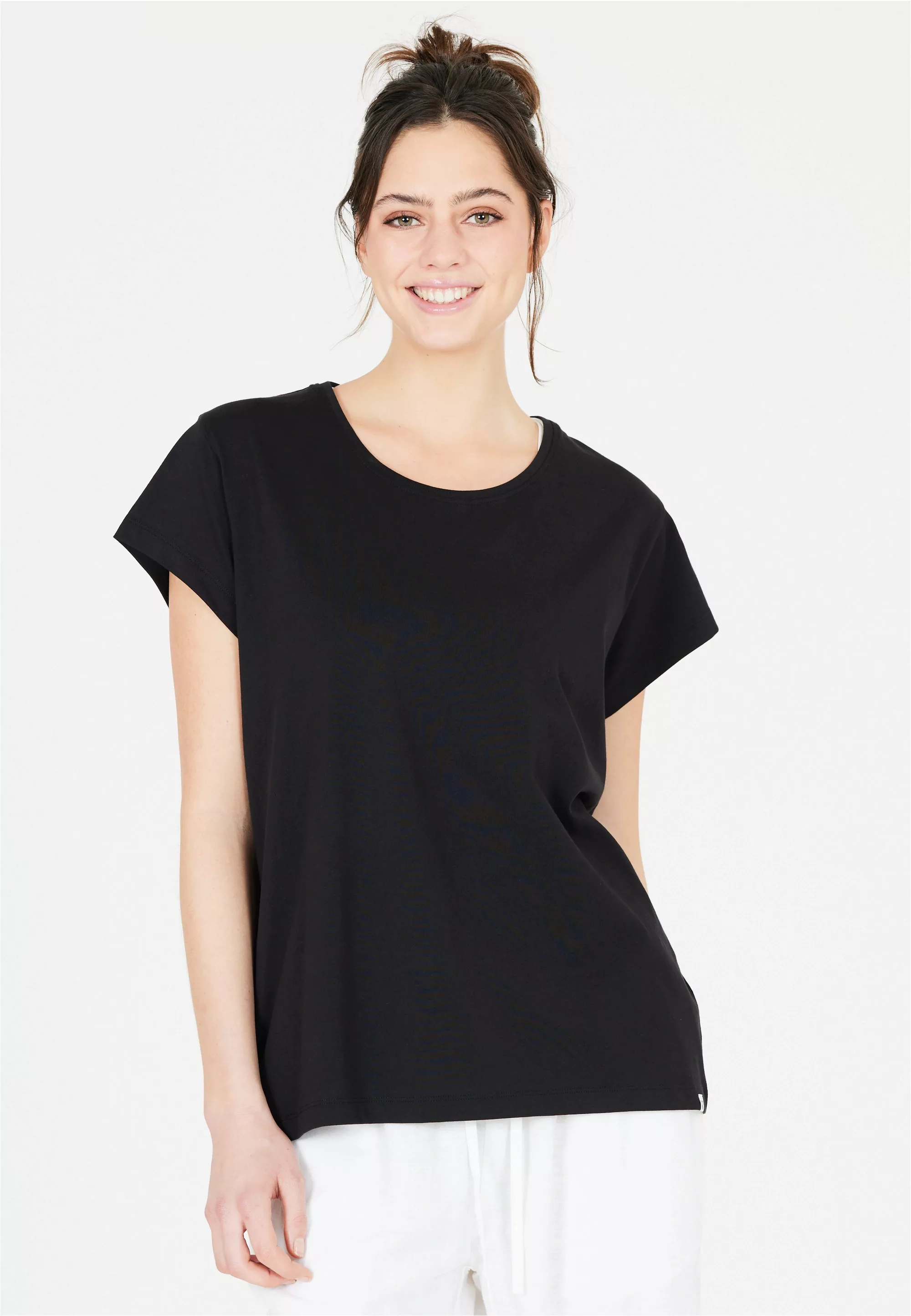 CRUZ Funktionsshirt "Highmore", im smarten Basic-Look aus reiner Baumwolle günstig online kaufen