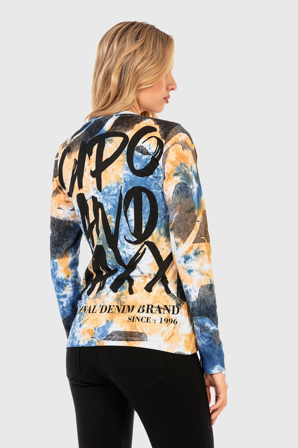 Cipo & Baxx Sweatshirt "SWEATSHIRT", (1 tlg.), komfortablen Stil günstig online kaufen