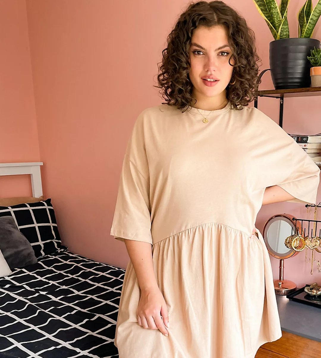 ASOS DESIGN Curve – Oversize-Hängerkleid mit tief angesetzter Taille in Cam günstig online kaufen