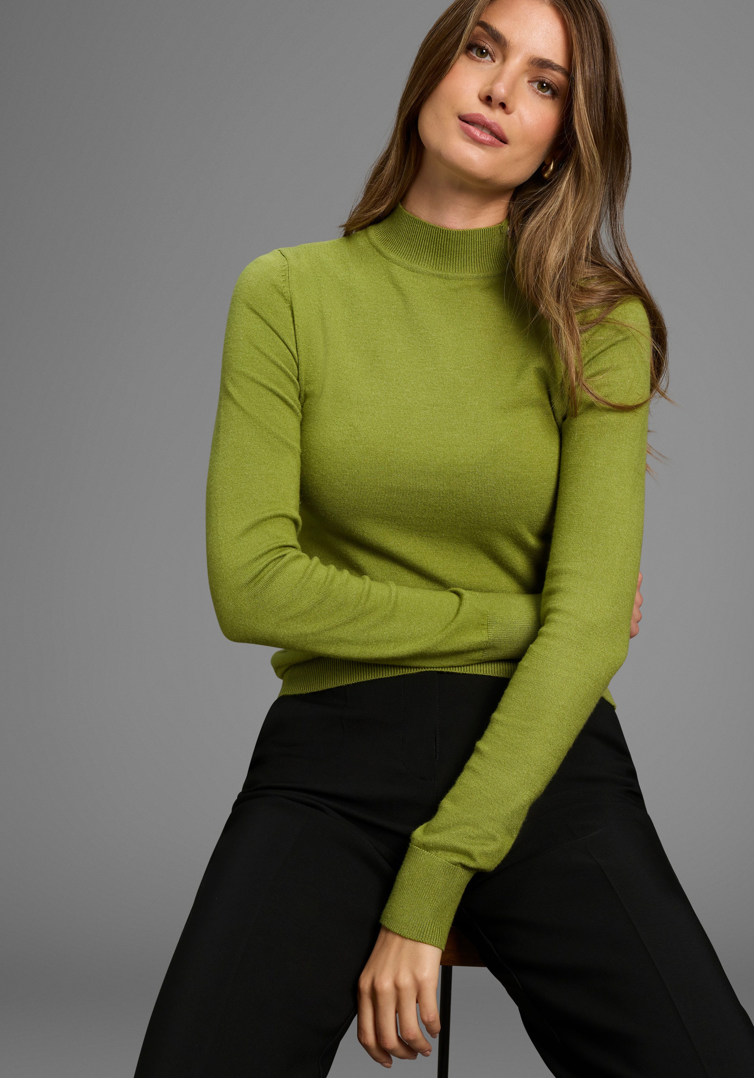 HECHTER PARIS Stehkragenpullover mit edler Knopfleiste günstig online kaufen
