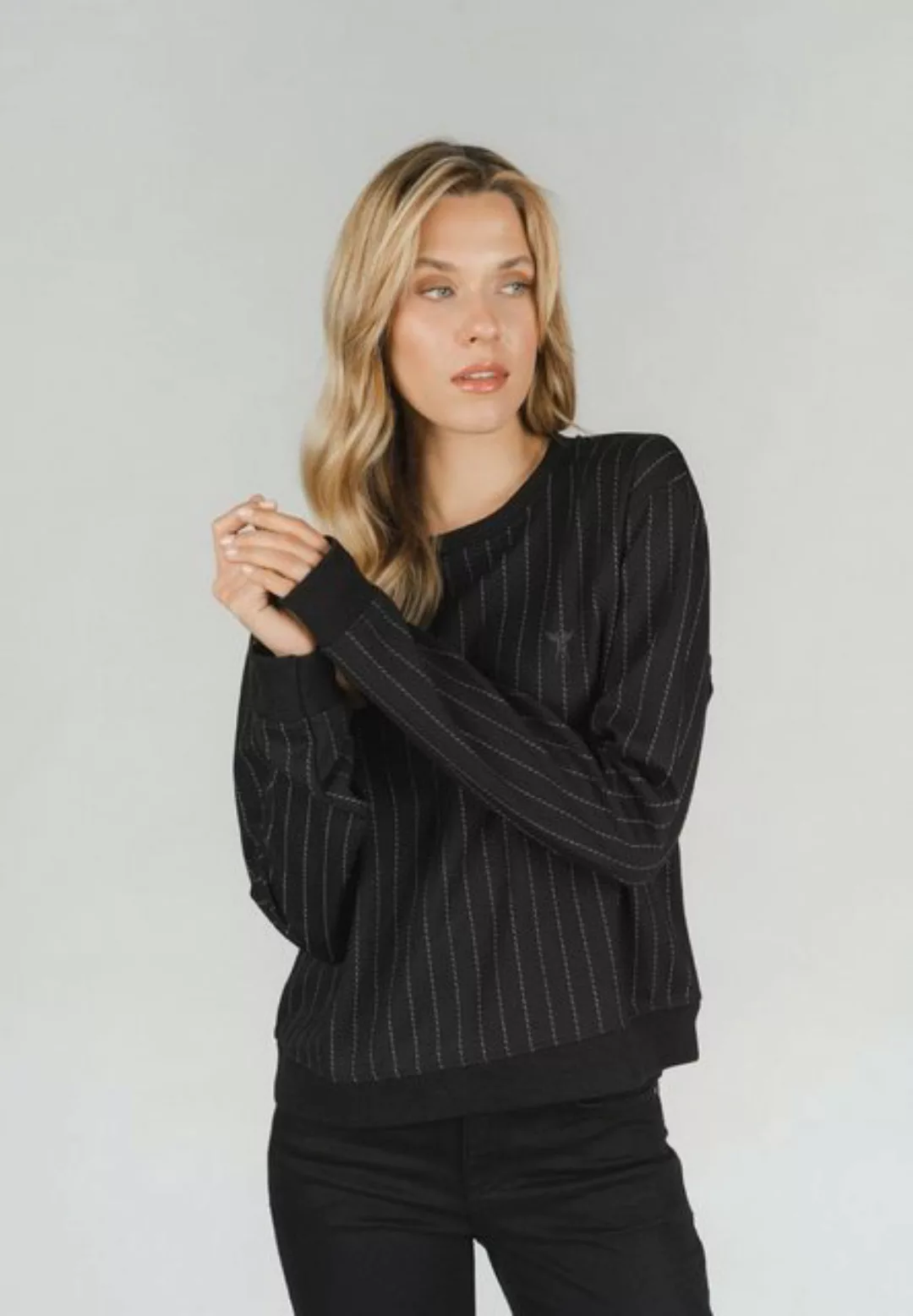 ANGELS Sweatshirt Sweater mit modischem Muster mit Label-Applikationen günstig online kaufen