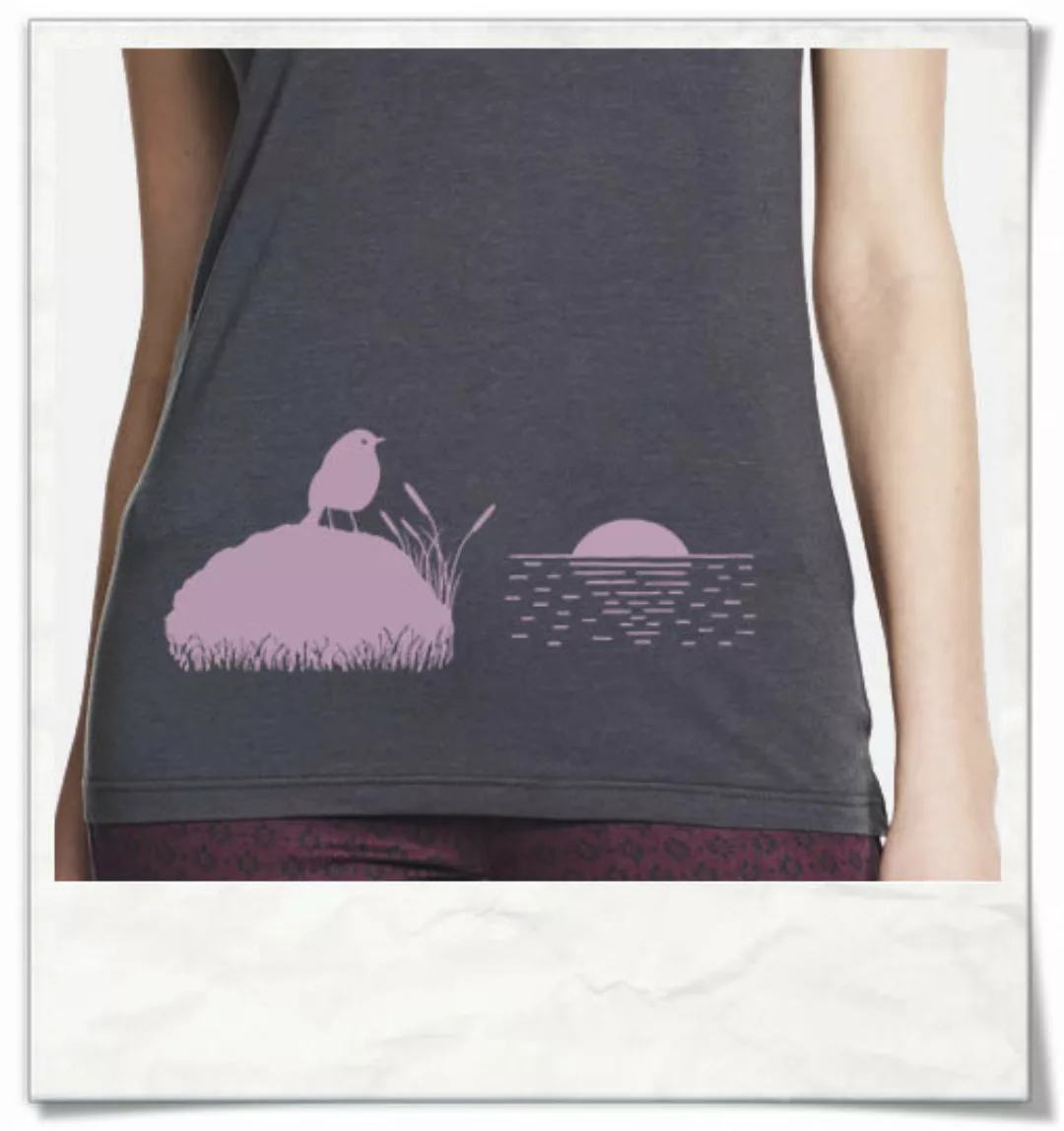 Vogel Bei Sonnenuntergang / Grau / Bambus T-shirt günstig online kaufen
