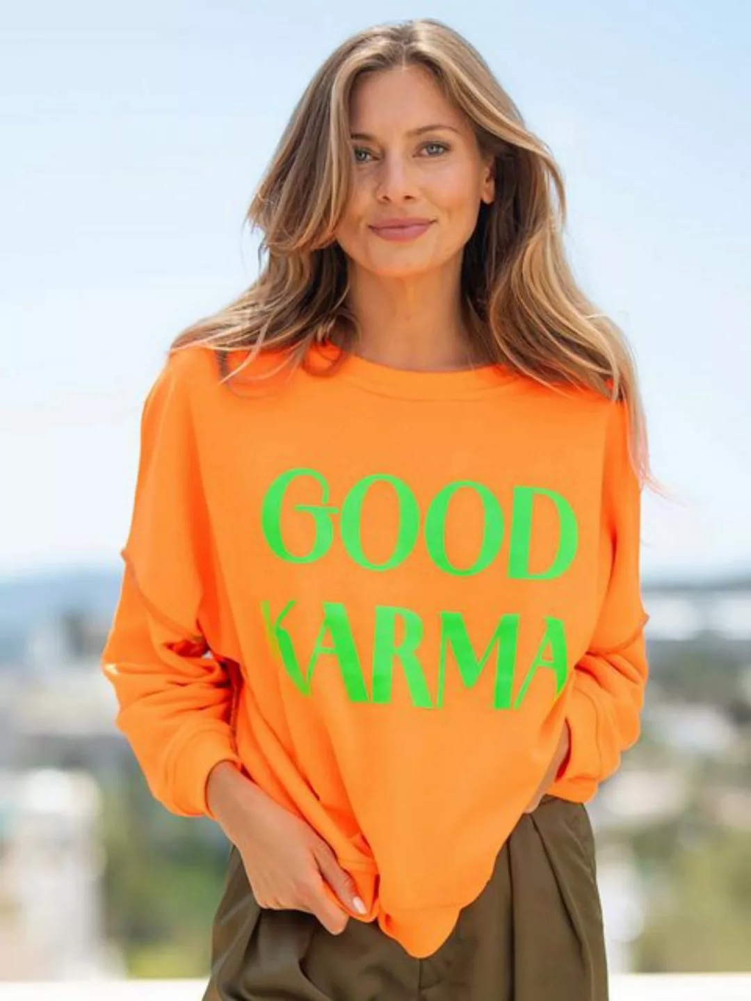 Miss Goodlife Rundhalspullover Roundneck Good Karma Goos Luck günstig online kaufen