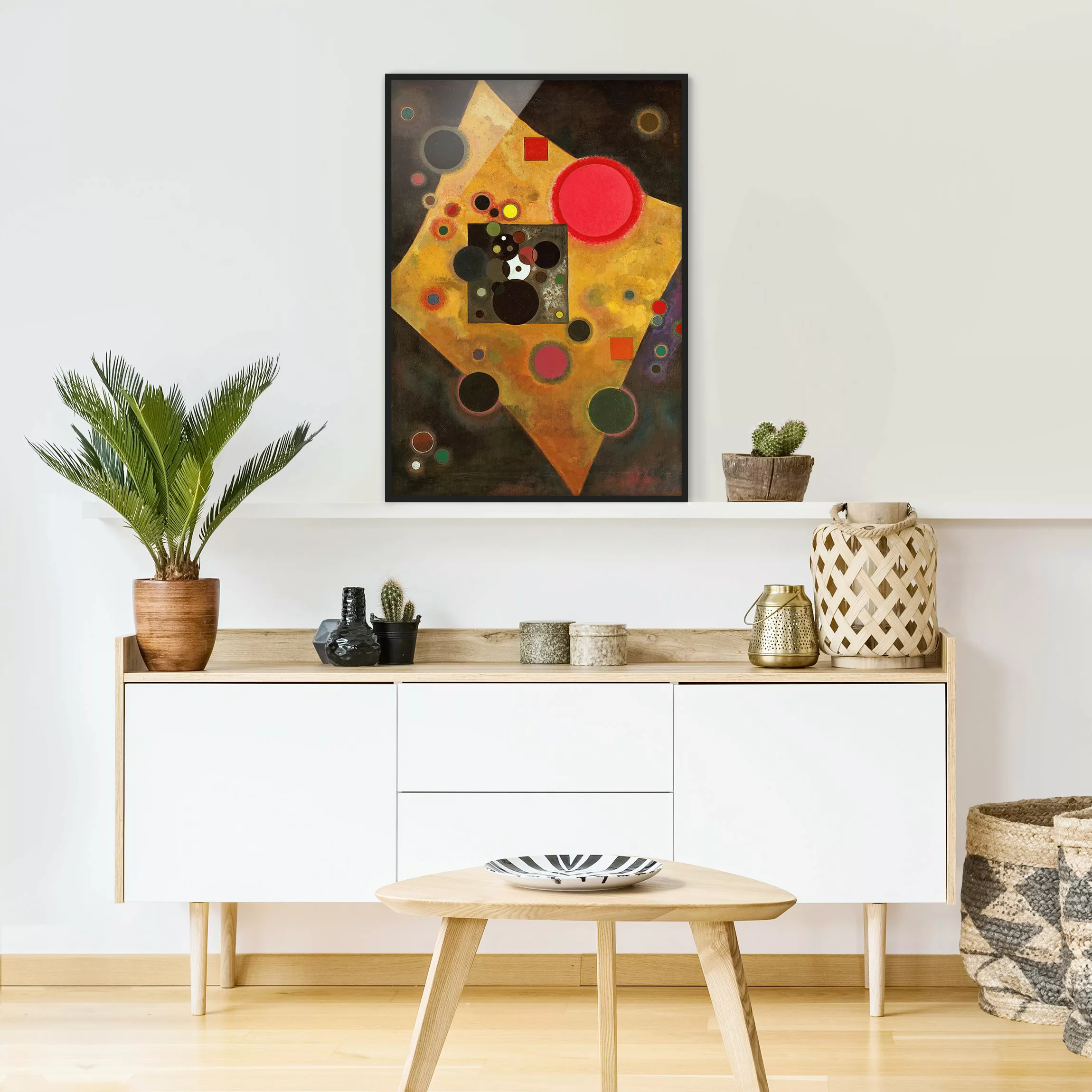 Bild mit Rahmen Kinderzimmer - Hochformat Wassily Kandinsky - Akzent in ros günstig online kaufen