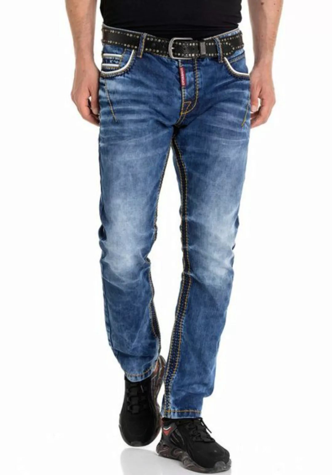 Cipo & Baxx Gerade Jeans Regular mit auffälligen Kontrastnähten günstig online kaufen