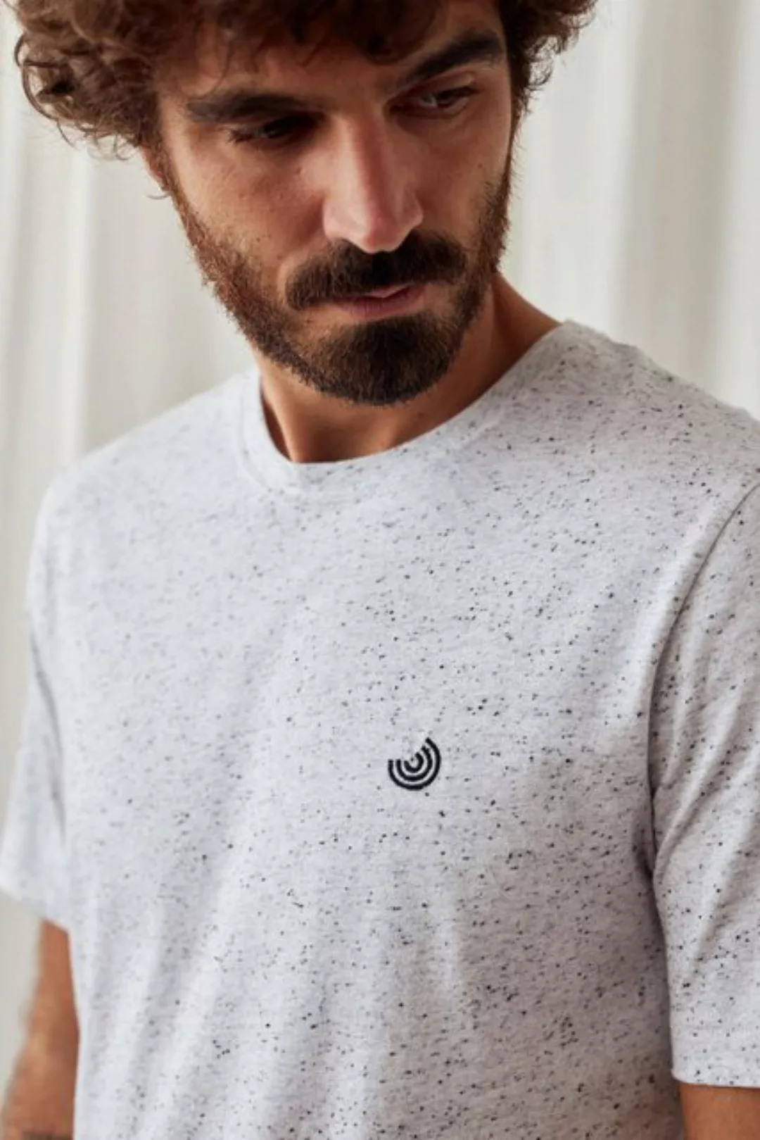 TWOTHIRDS T-Shirt Qalito - Veganer T-Shirt aus recycelten Materialien günstig online kaufen