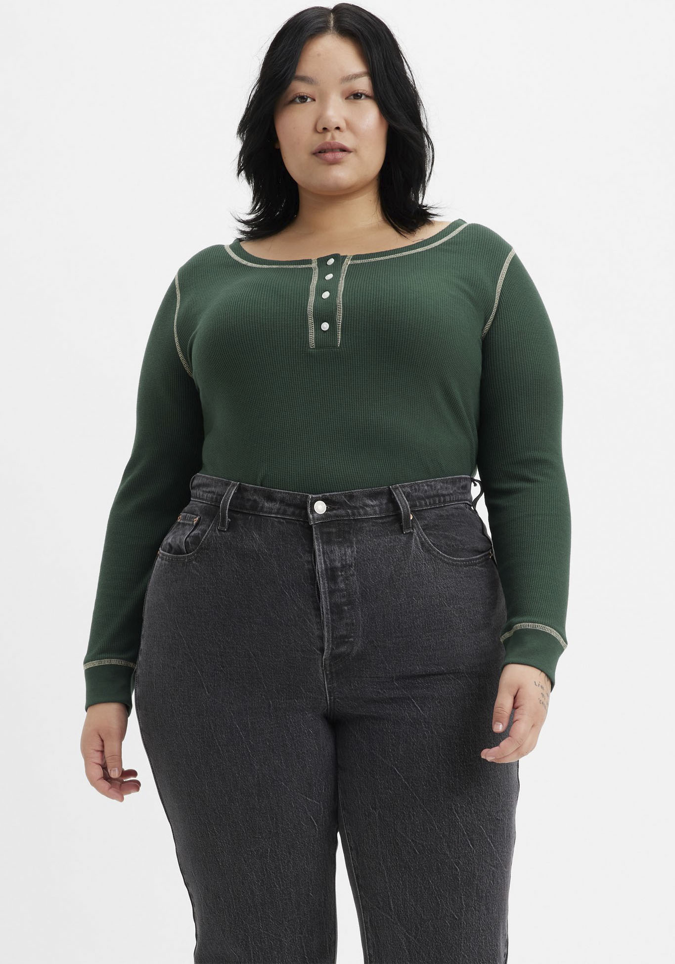 Levi's® Plus Langarmshirt SIERRA HENLEY GREENS günstig online kaufen