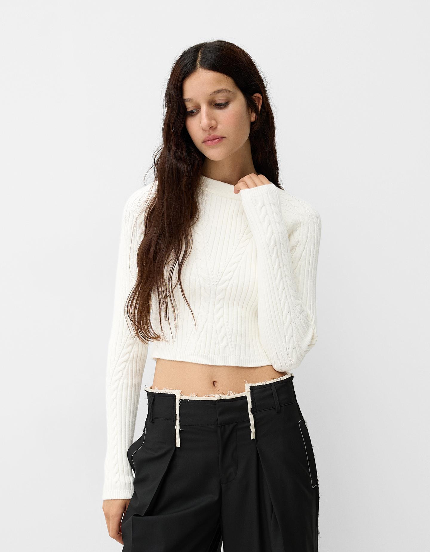 Bershka Pullover Mit Patentmuster Und Flechtmuster Damen M Weiss günstig online kaufen