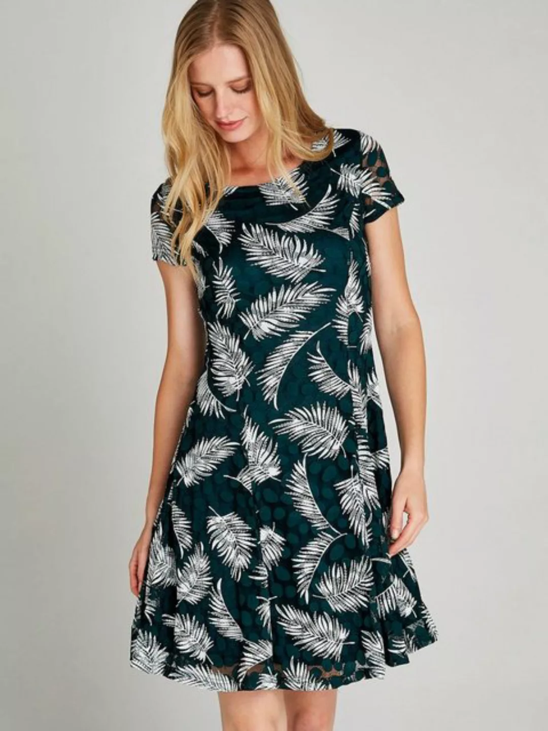 Apricot Sommerkleid Fern Rubber Print Skater Dress, mit tollem Druck günstig online kaufen
