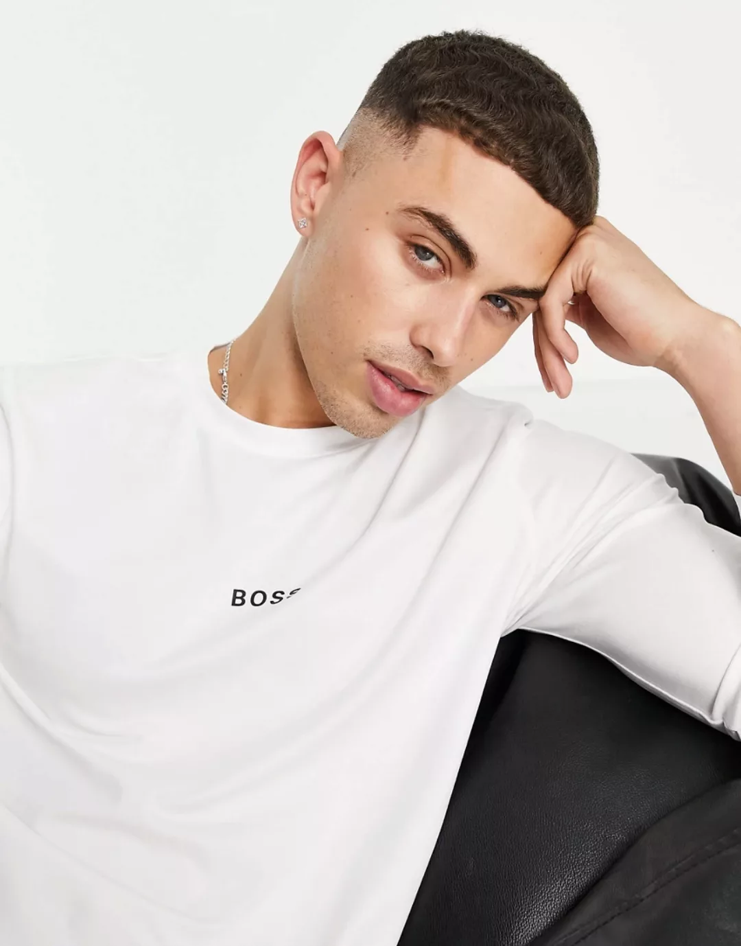 BOSS – Tchark – Langärmliges Shirt in Weiß günstig online kaufen