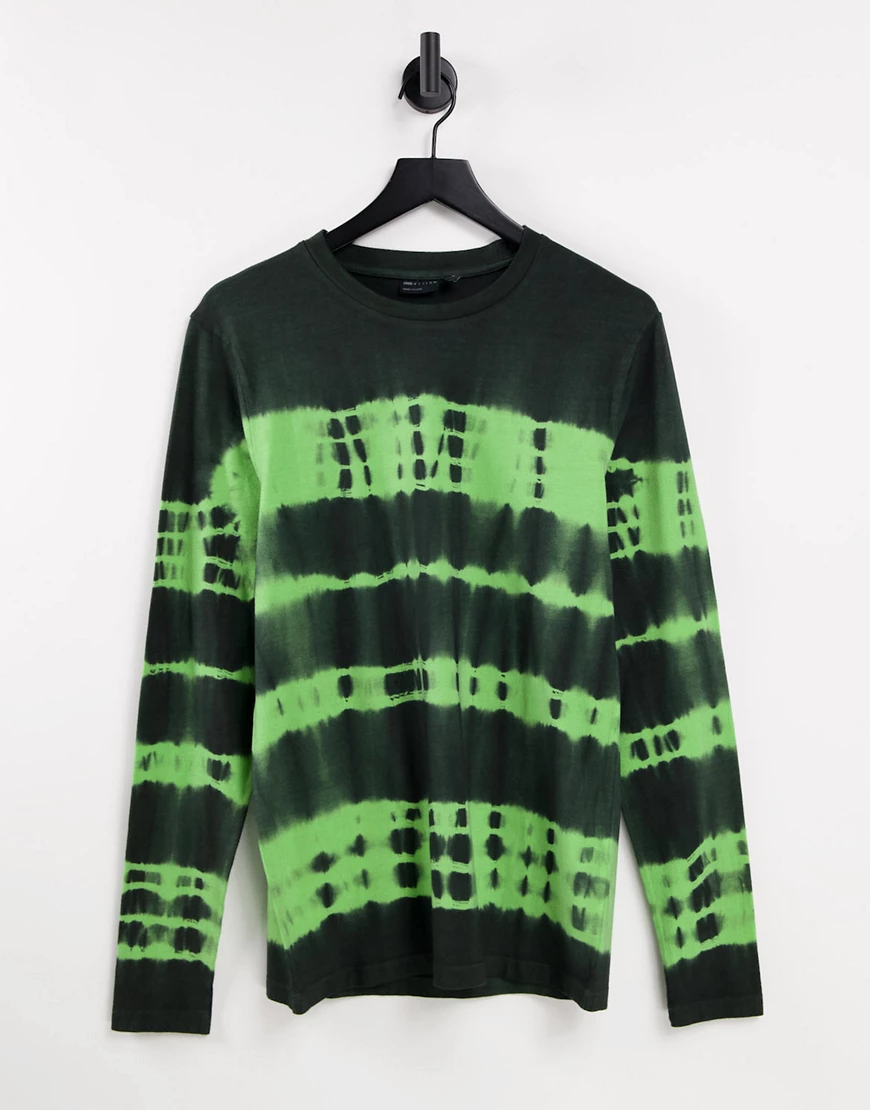 ASOS DESIGN – Langärmliges Shirt mit grünem Batikmuster und engem Schnitt günstig online kaufen