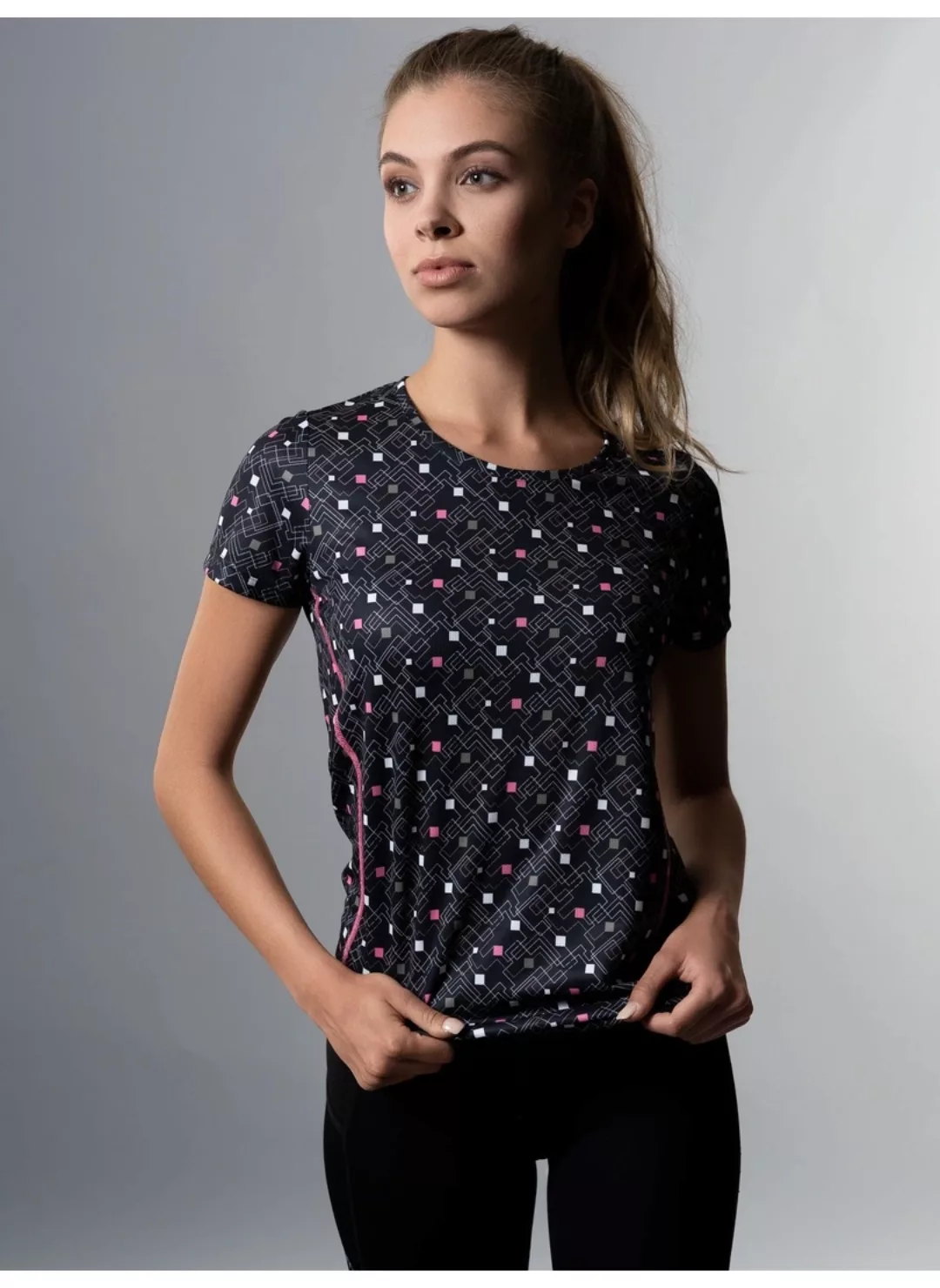 Trigema T-Shirt "TRIGEMA Sportshirt aus COOLMAX Material" günstig online kaufen