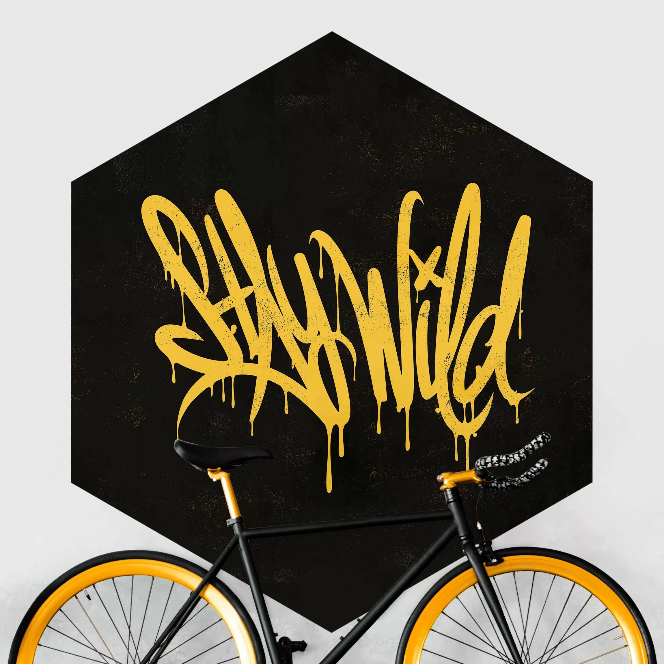 Hexagon Mustertapete selbstklebend Graffiti Art Stay Wild günstig online kaufen