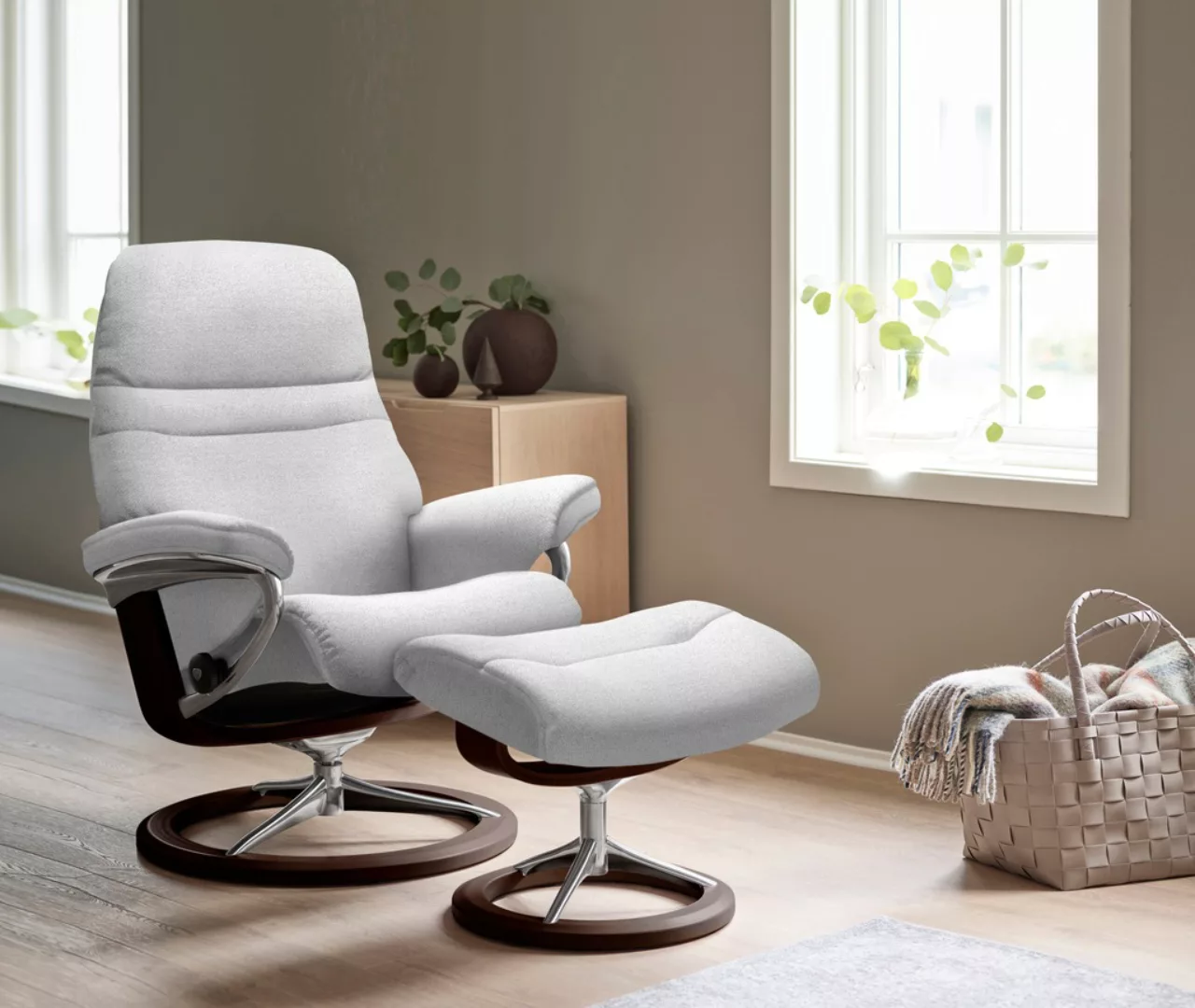 Stressless Relaxsessel "Sunrise", mit Signature Base, Größe M, Gestell Brau günstig online kaufen